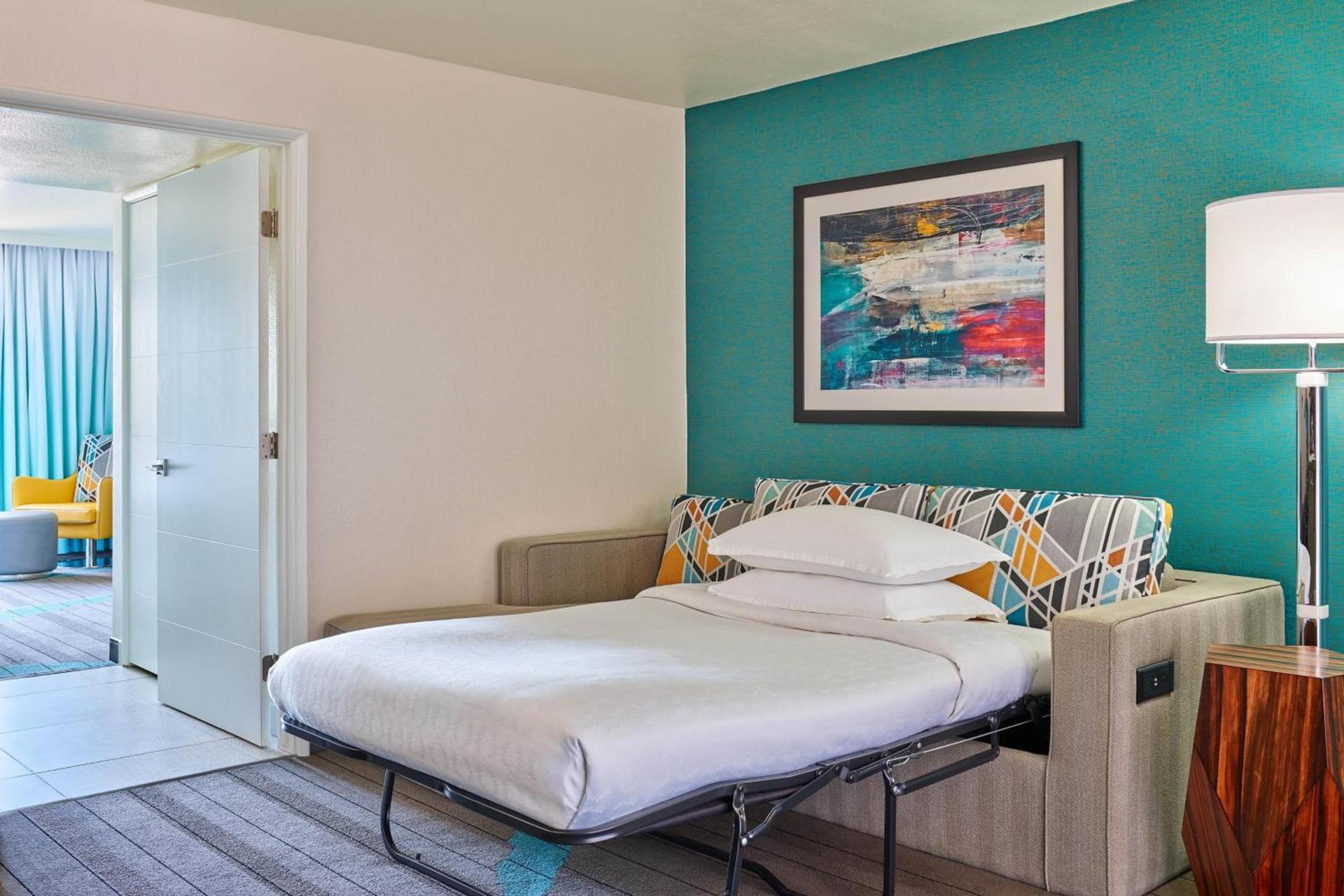 Sheraton Tucson Hotel & Suites photo 31