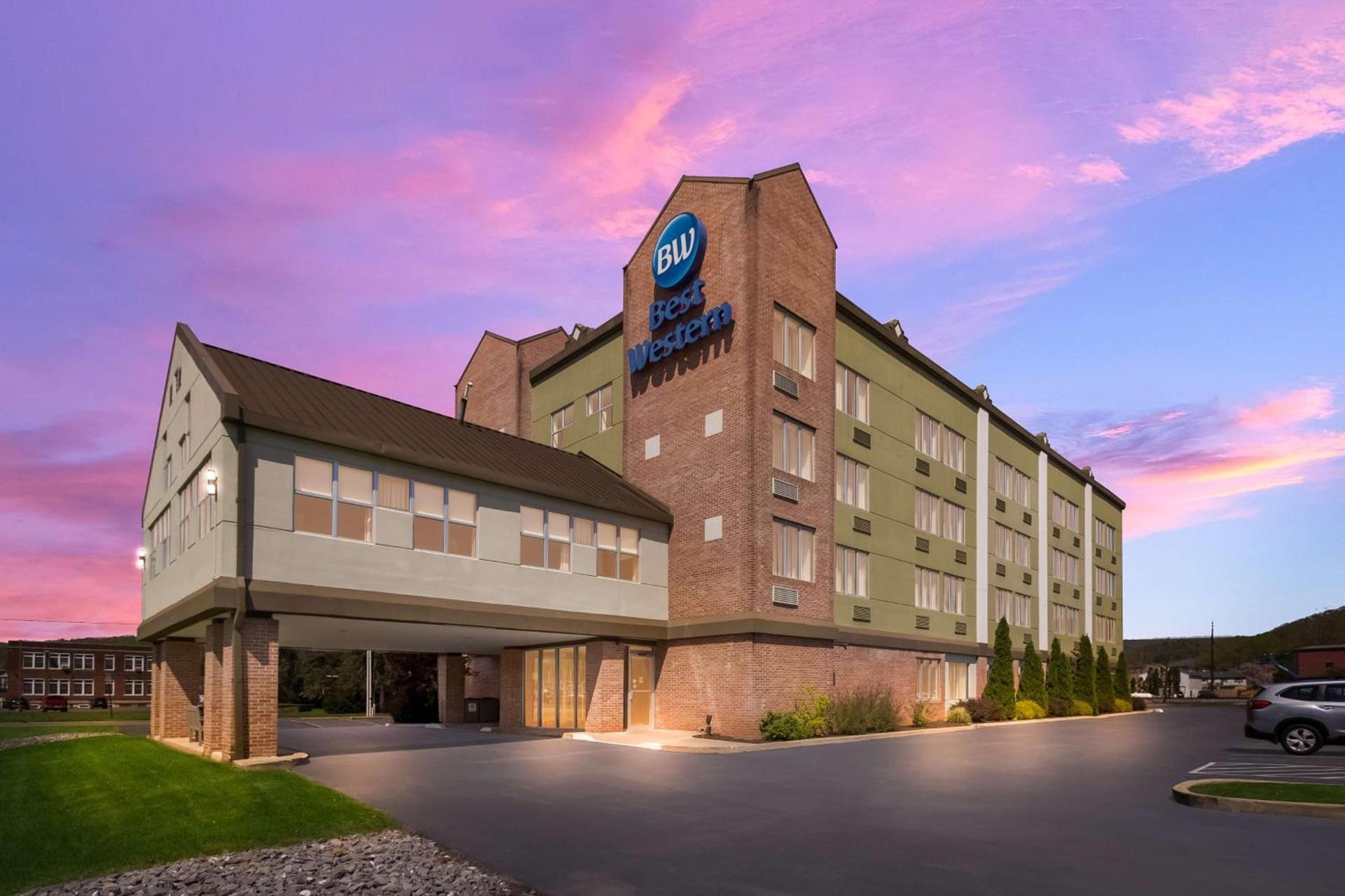 Best Western Lock Haven photo 1
