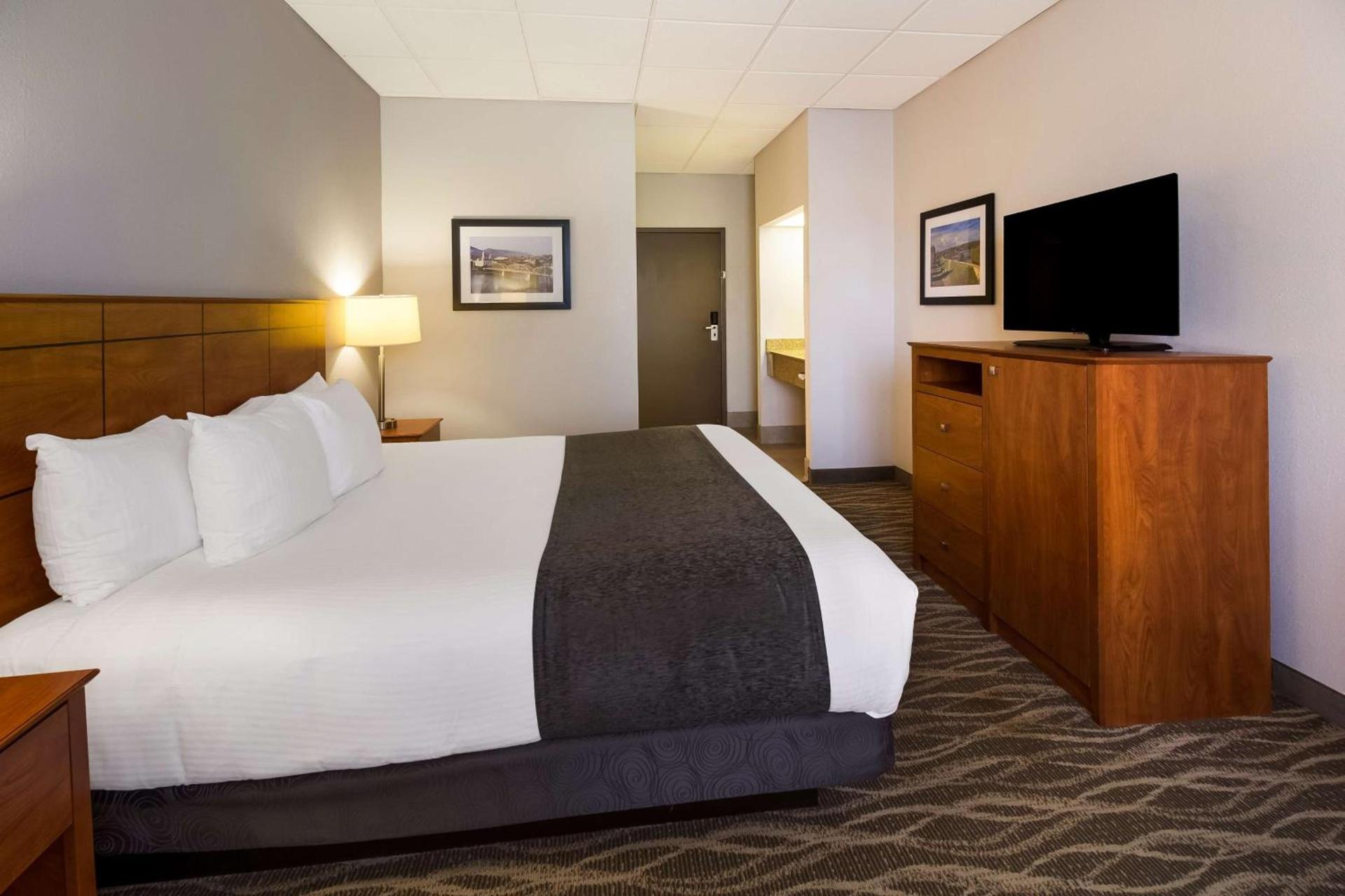 Best Western Lock Haven photo 12