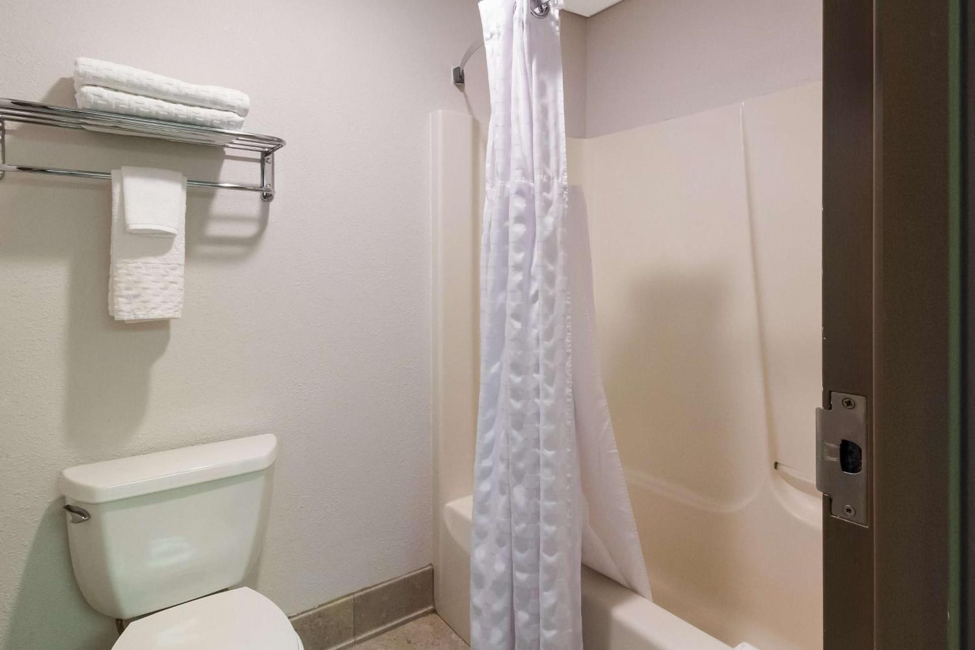Best Western Lock Haven photo 35