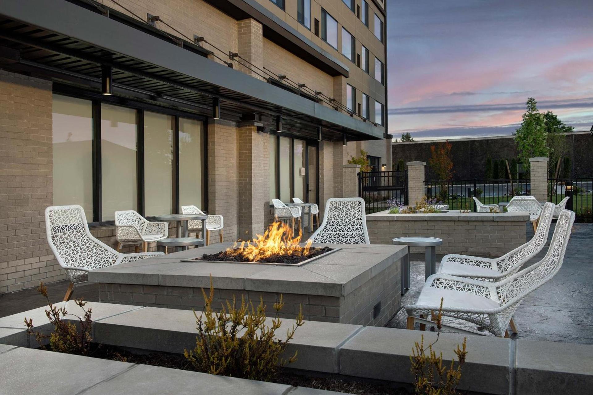 Element by Marriott Seattle Sea-Tac Airport photo 40
