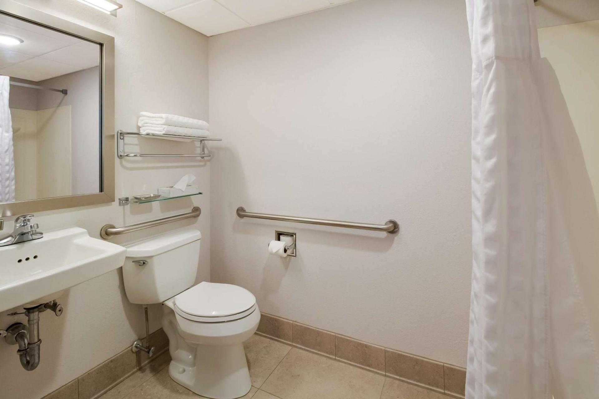Best Western Lock Haven photo 36