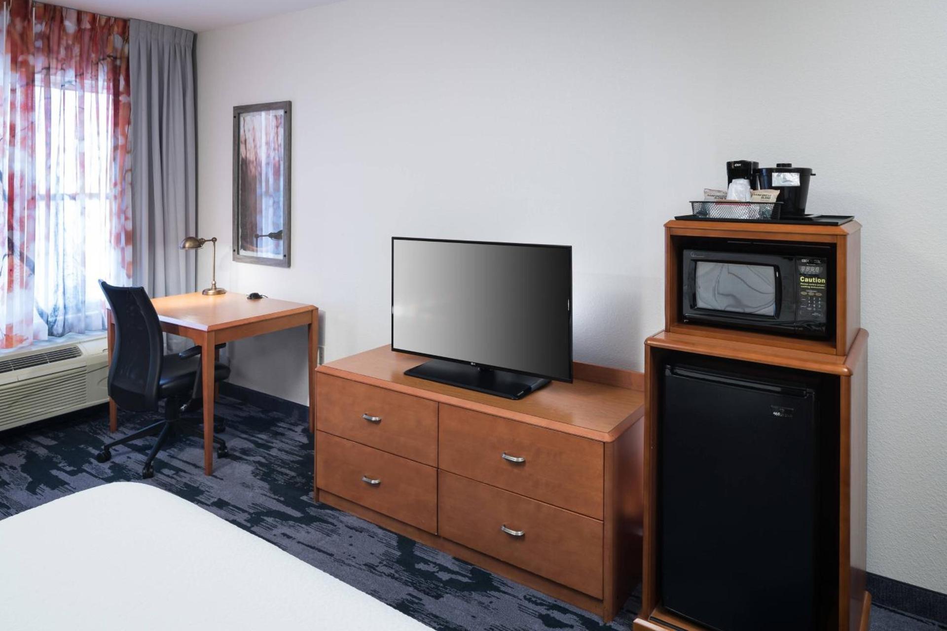 Fairfield by Marriott Inn & Suites Orlando at SeaWorld photo 8
