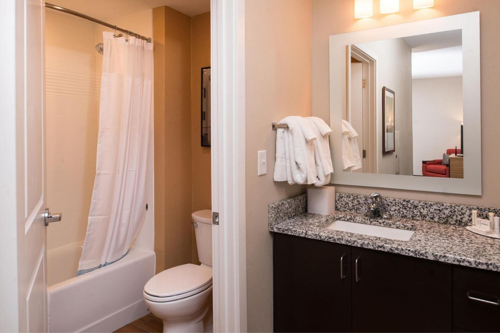 TownePlace Suites by Marriott Charleston-West Ashley photo 15