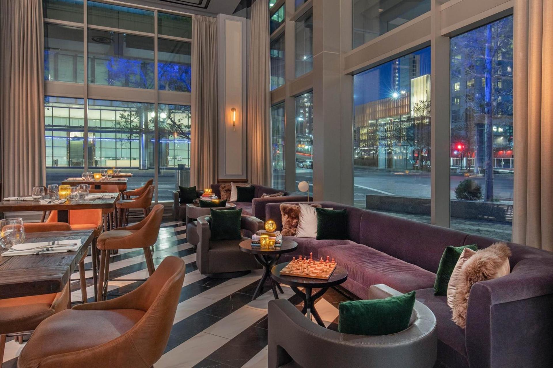 Renaissance Boston Seaport District photo 39