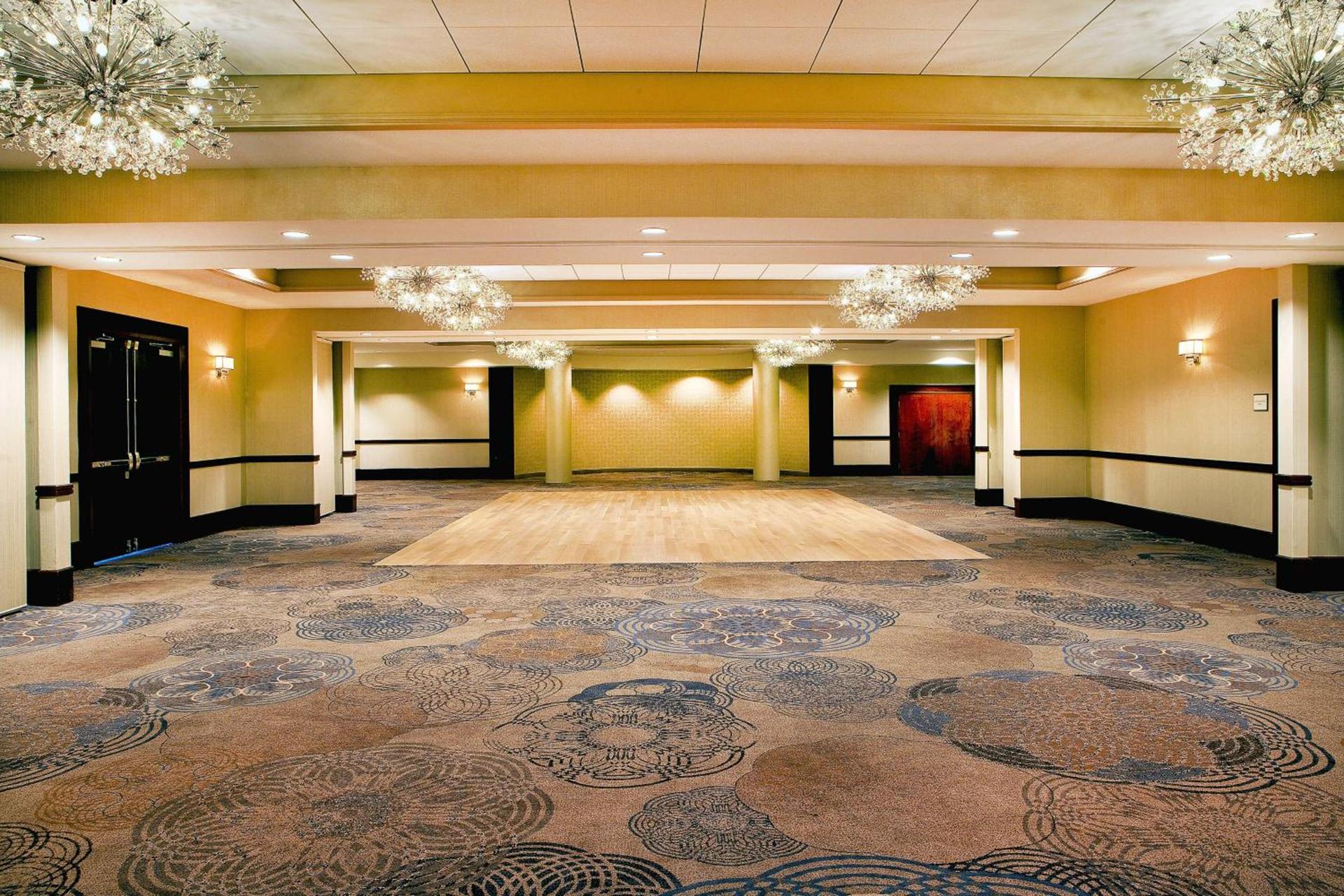 Sheraton Portsmouth Harborside Hotel photo 42