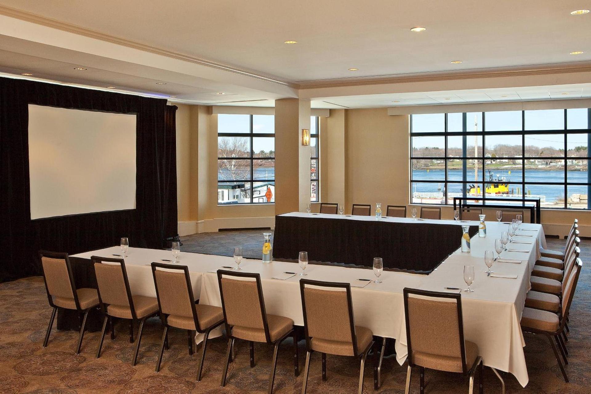 Sheraton Portsmouth Harborside Hotel photo 44