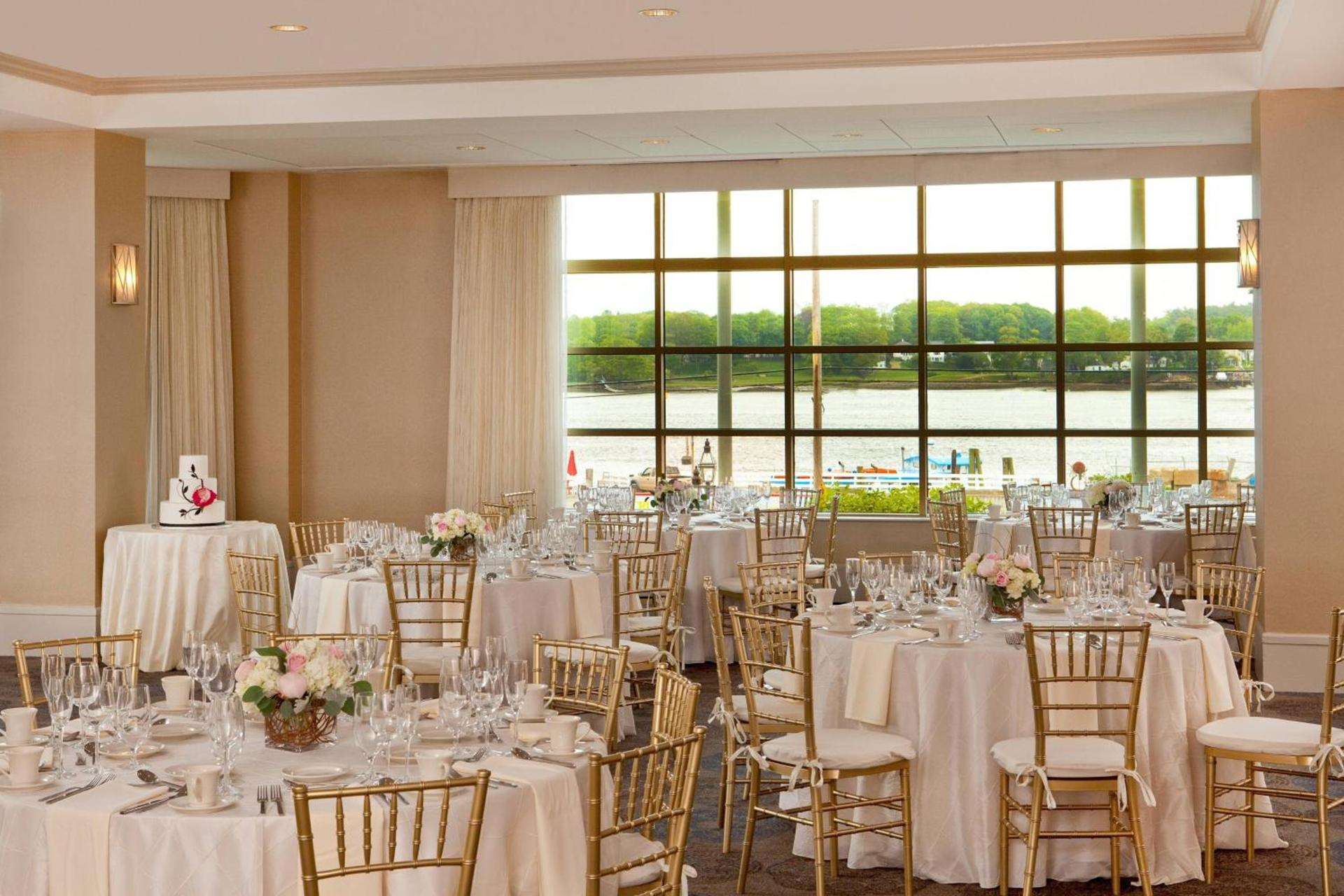 Sheraton Portsmouth Harborside Hotel photo 46