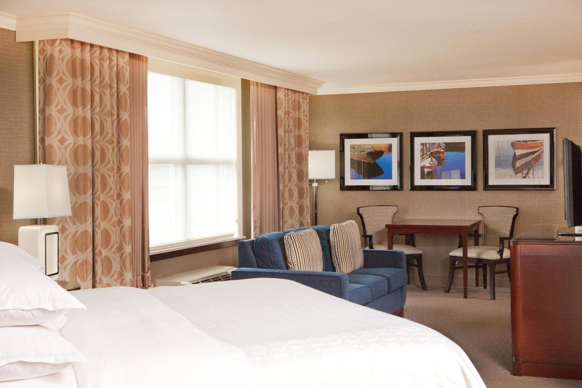 Sheraton Portsmouth Harborside Hotel photo 24