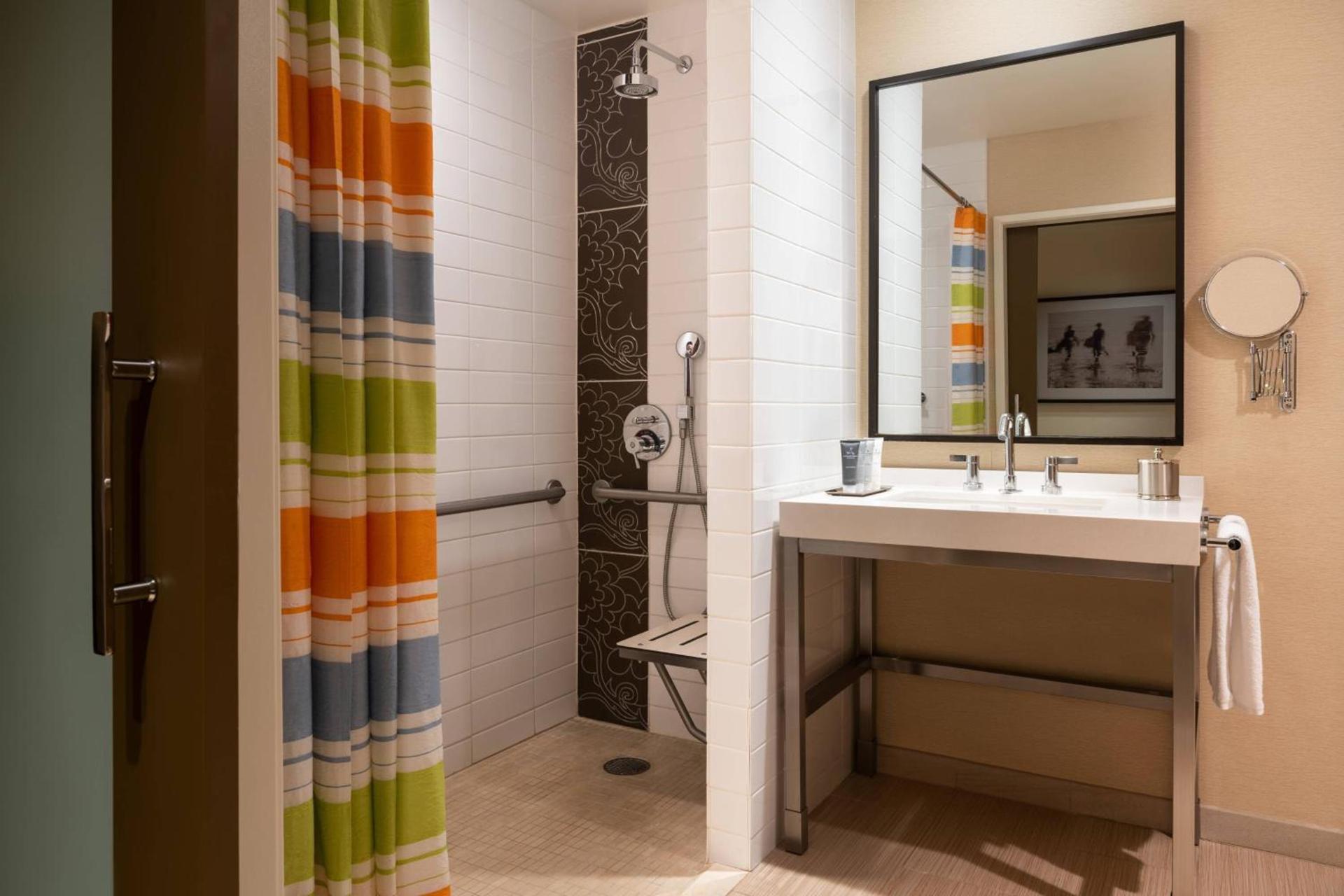 JW Marriott Los Angeles L.A. LIVE photo 11