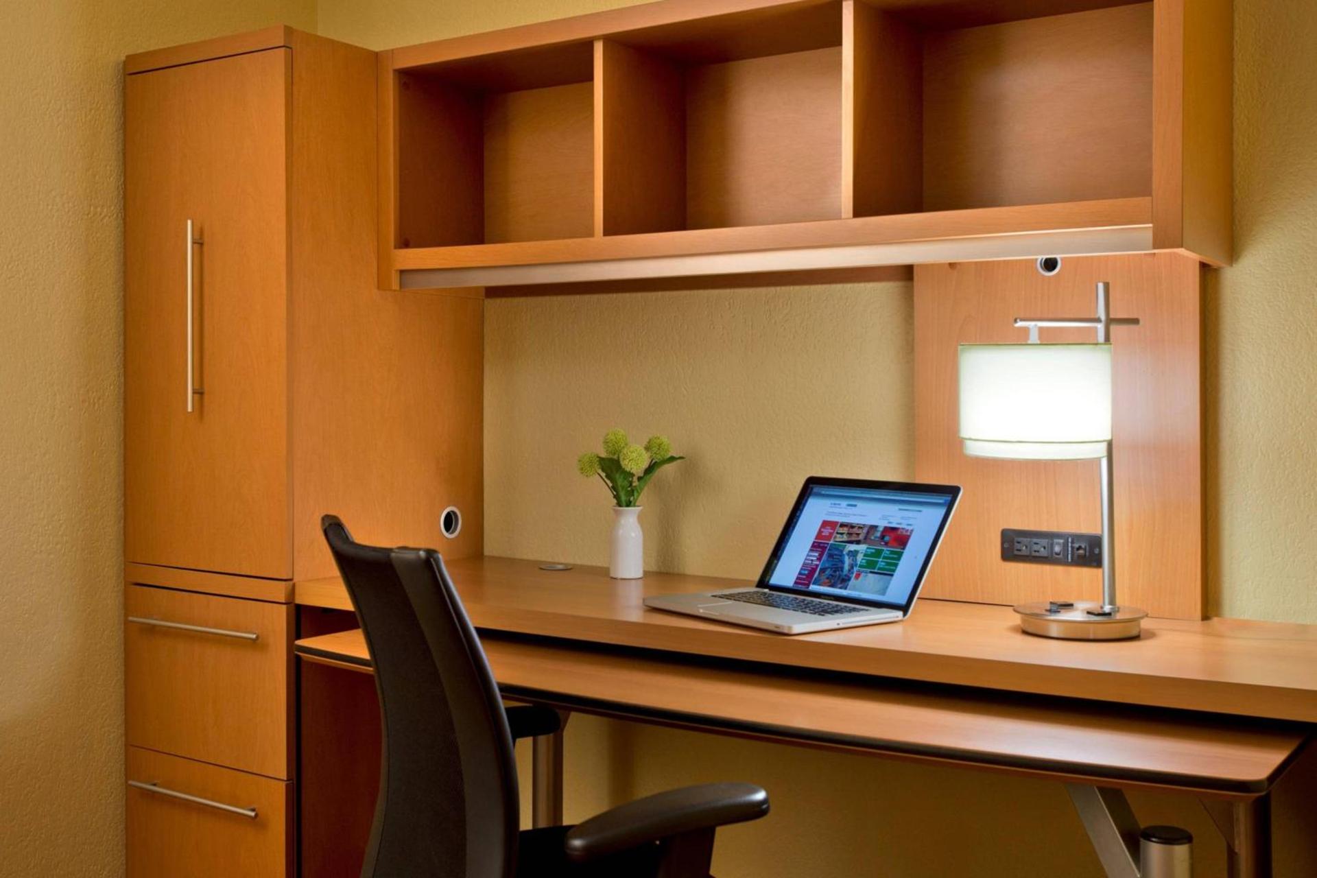 Towneplace Suites by Marriott Cleveland Westlake photo 11