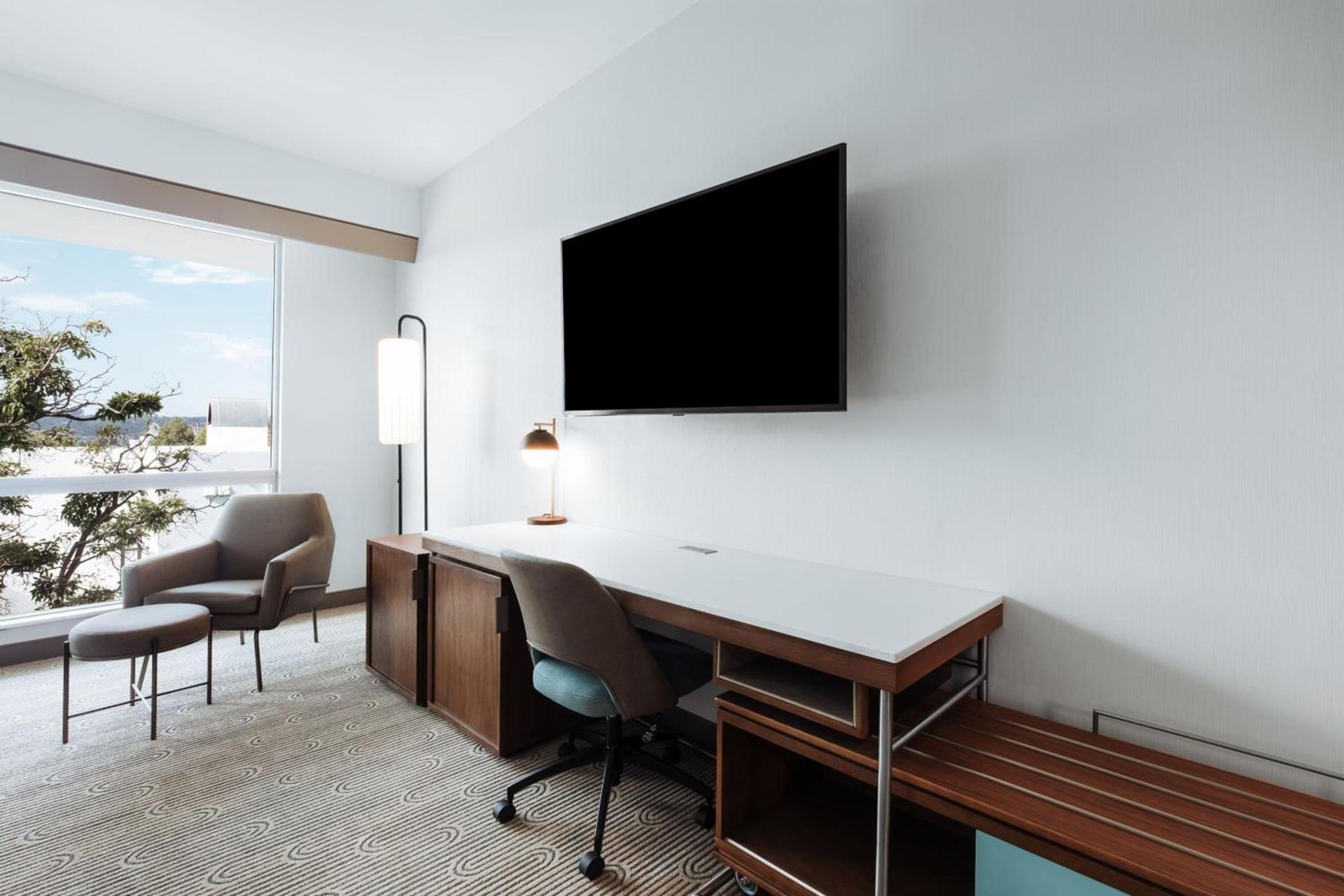 Courtyard by Marriott Santa Barbara Downtown photo 20