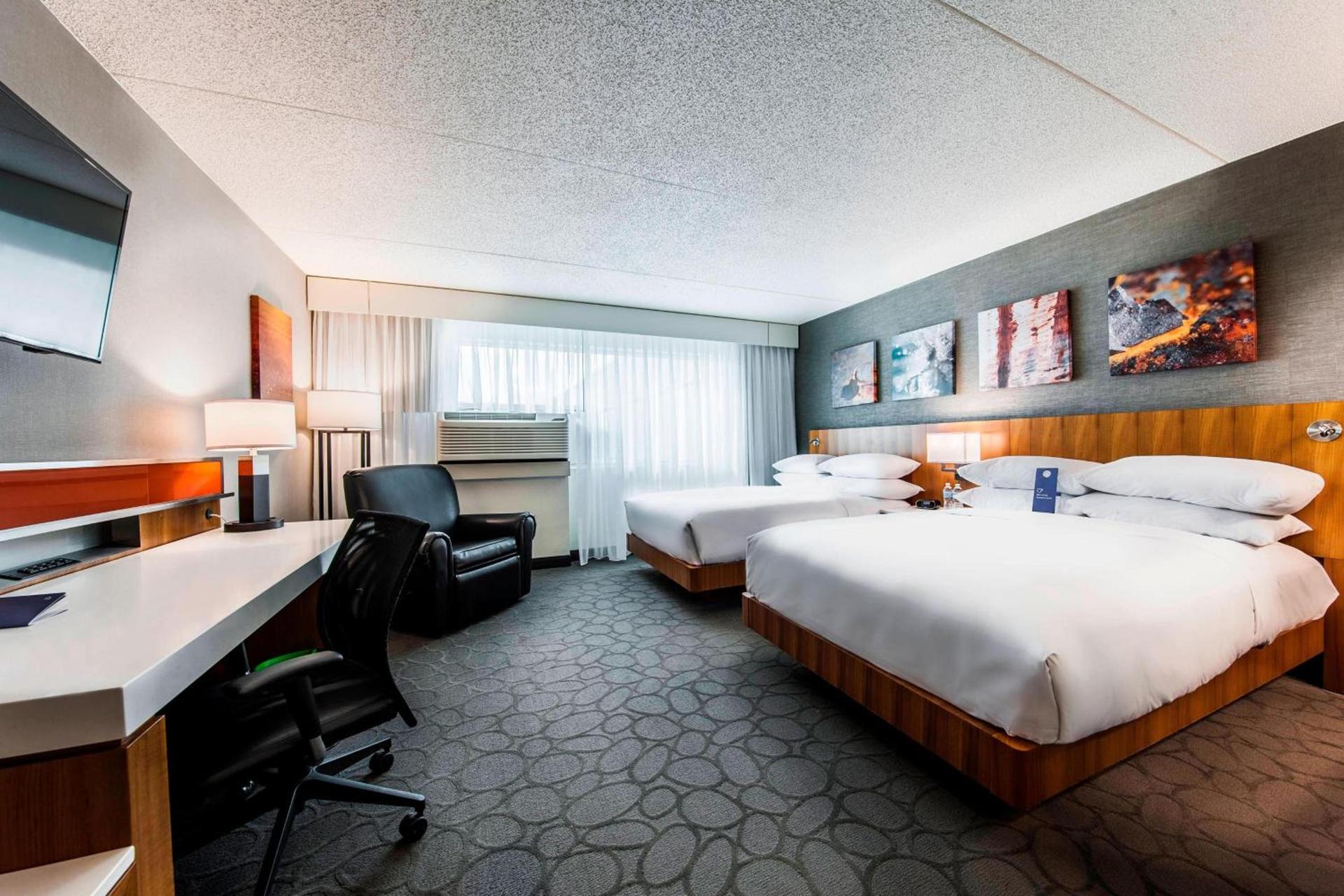 Delta Hotels by Marriott Fargo photo 10