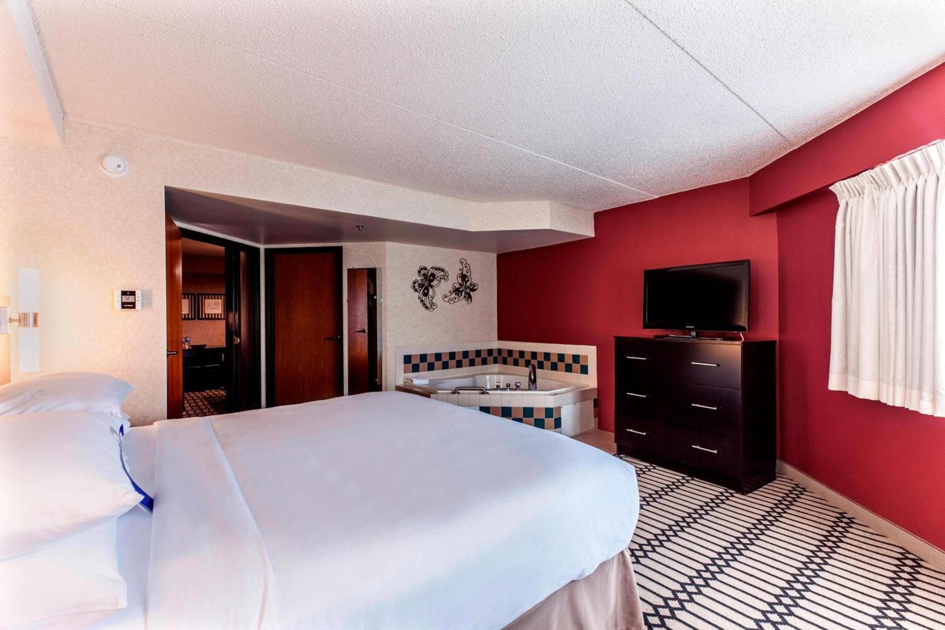 Delta Hotels by Marriott Fargo photo 31