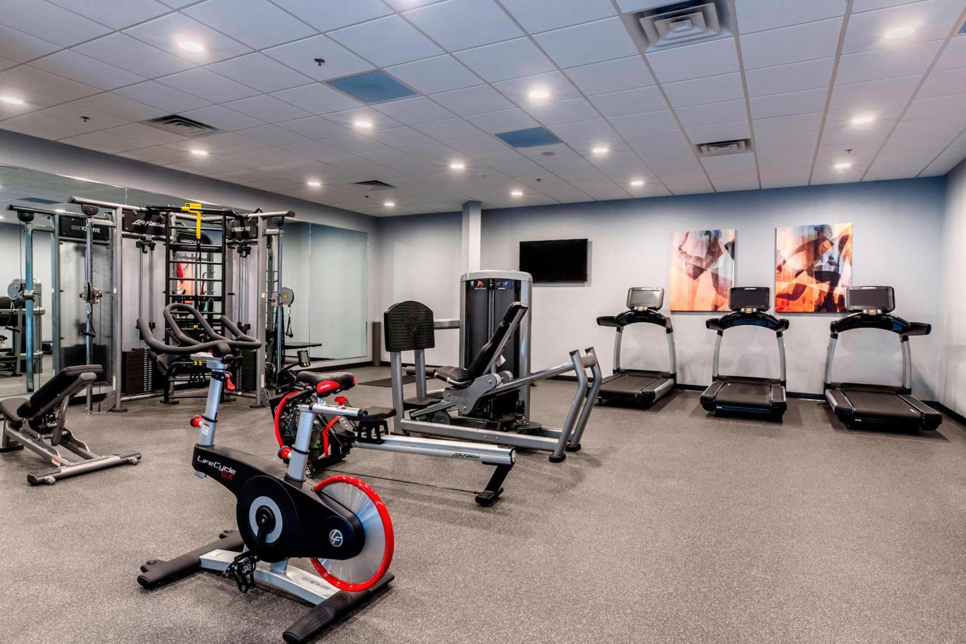 Delta Hotels by Marriott Fargo photo 48