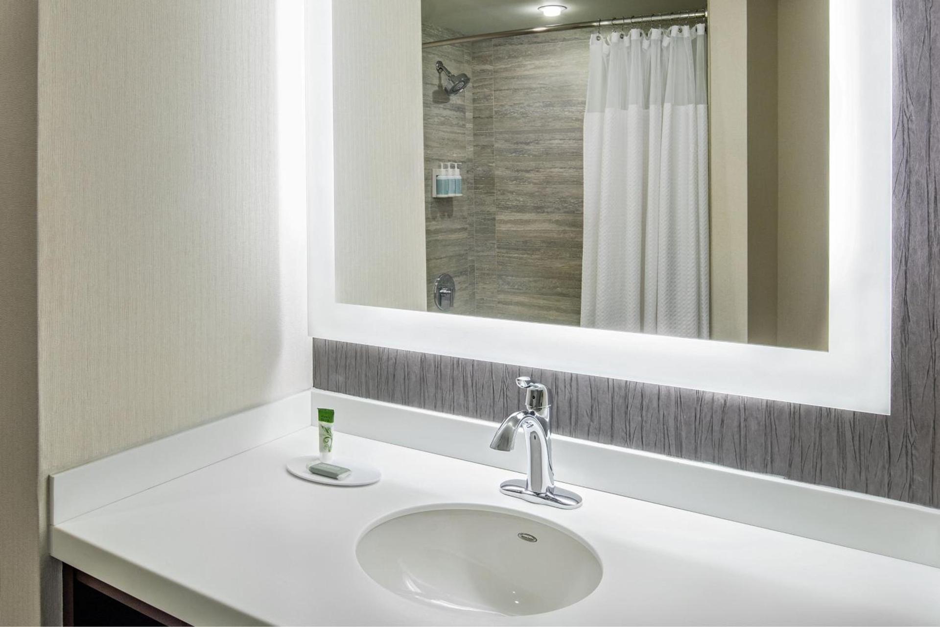 Courtyard by Marriott Boston Downtown photo 85