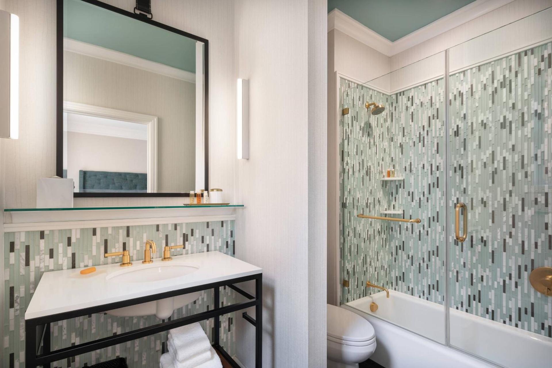 Courtyard by Marriott San Francisco Downtown/Van Ness Ave photo 17