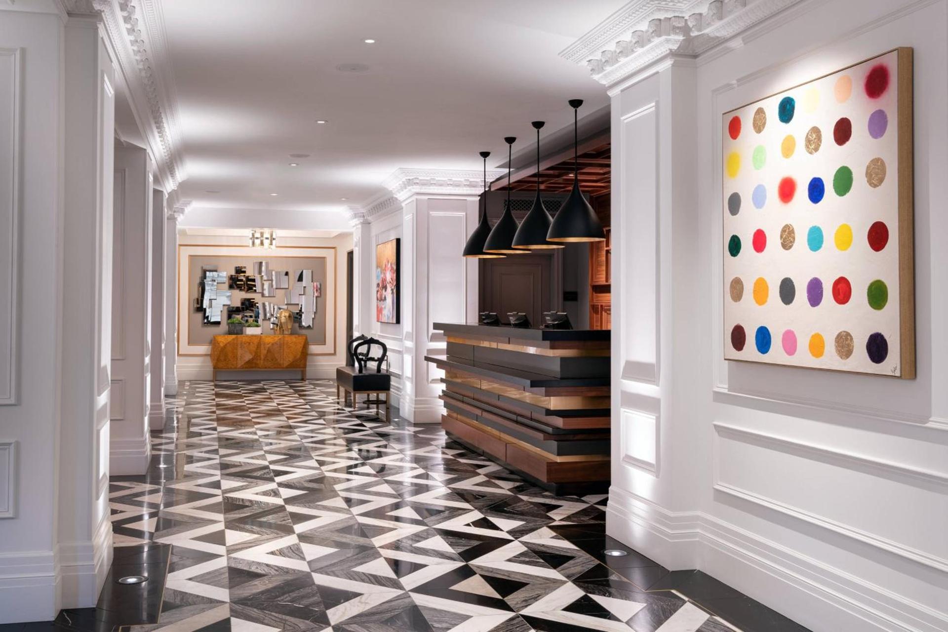 Courtyard by Marriott San Francisco Downtown/Van Ness Ave photo 2