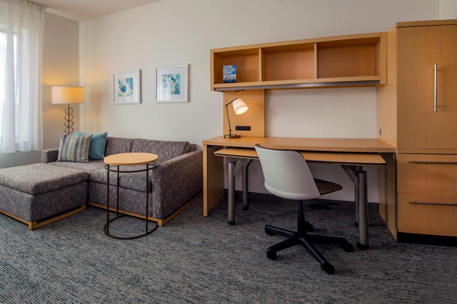 TownePlace Suites by Marriott Frederick photo 18