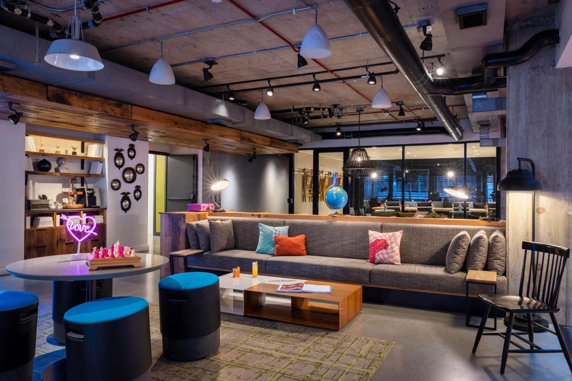 Moxy Washington, DC Downtown photo 56