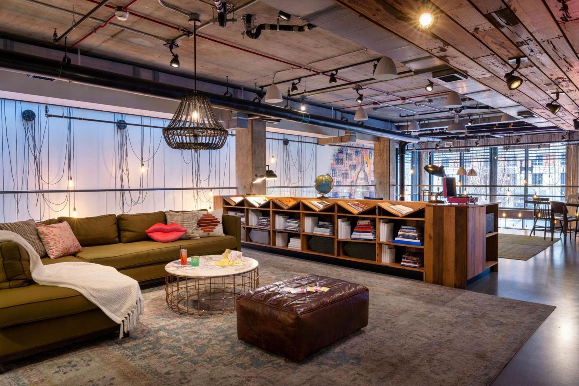 Moxy Washington, DC Downtown photo 57