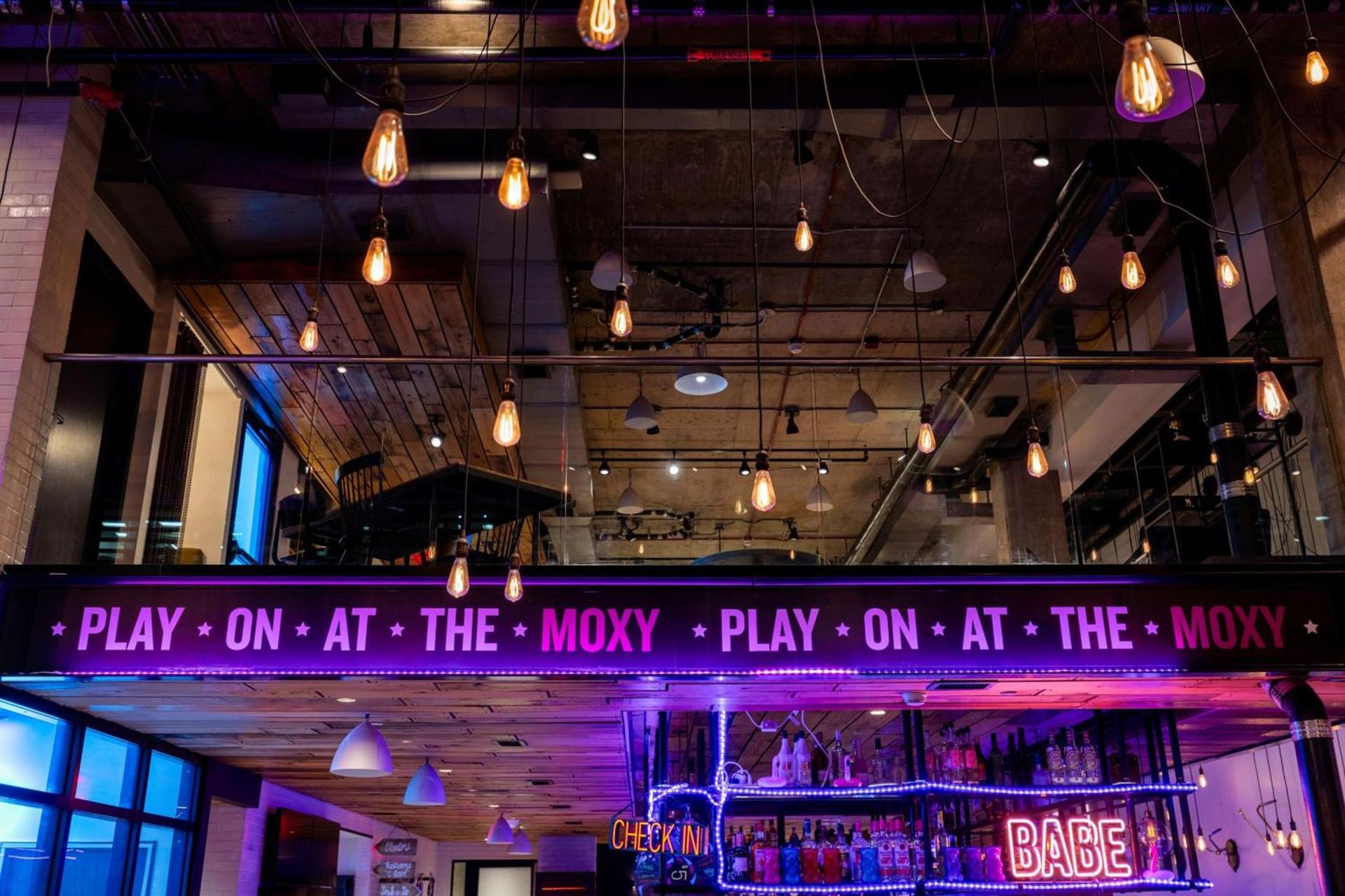 Moxy Washington, DC Downtown photo 79