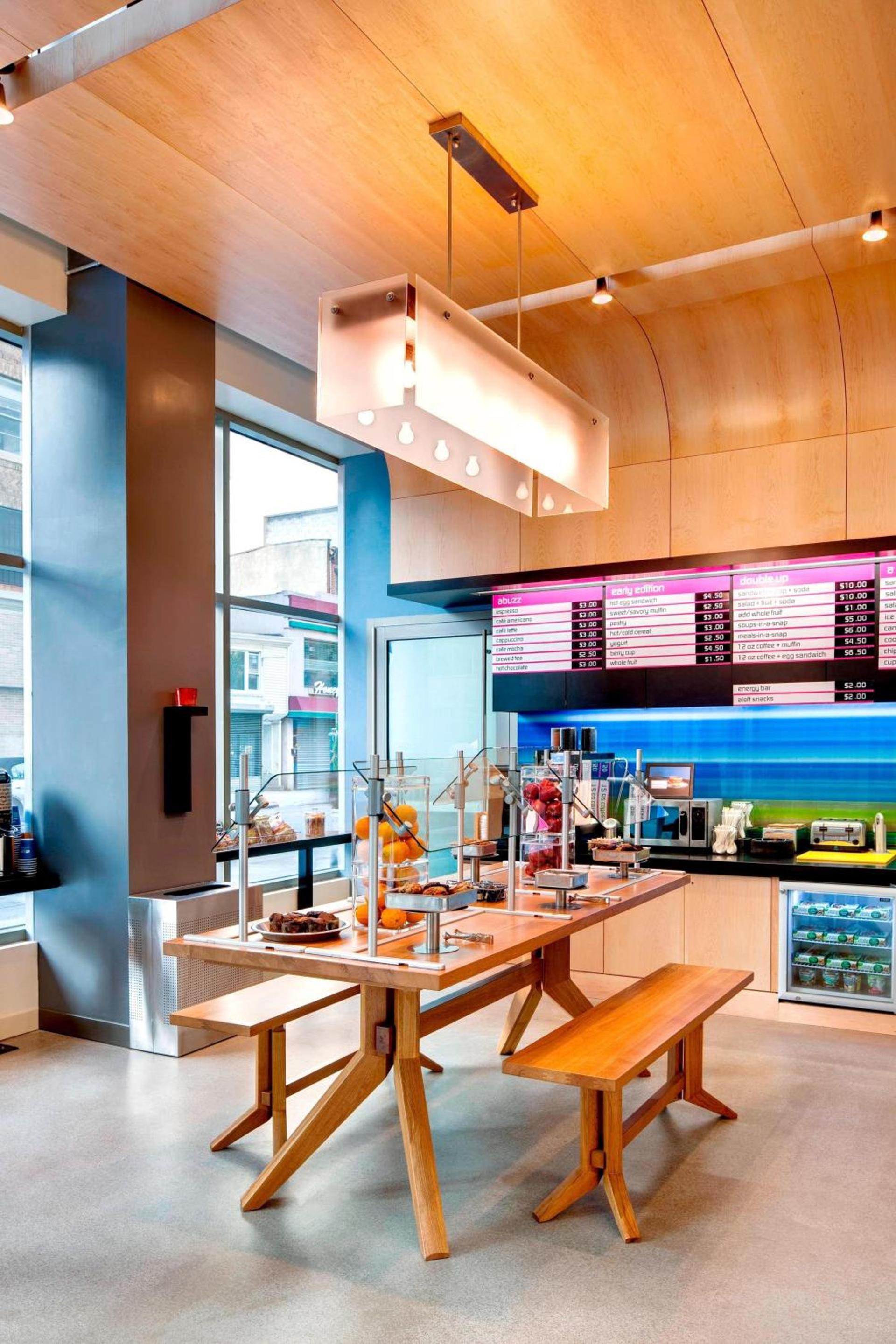 Aloft by Marriott New York Brooklyn photo 17