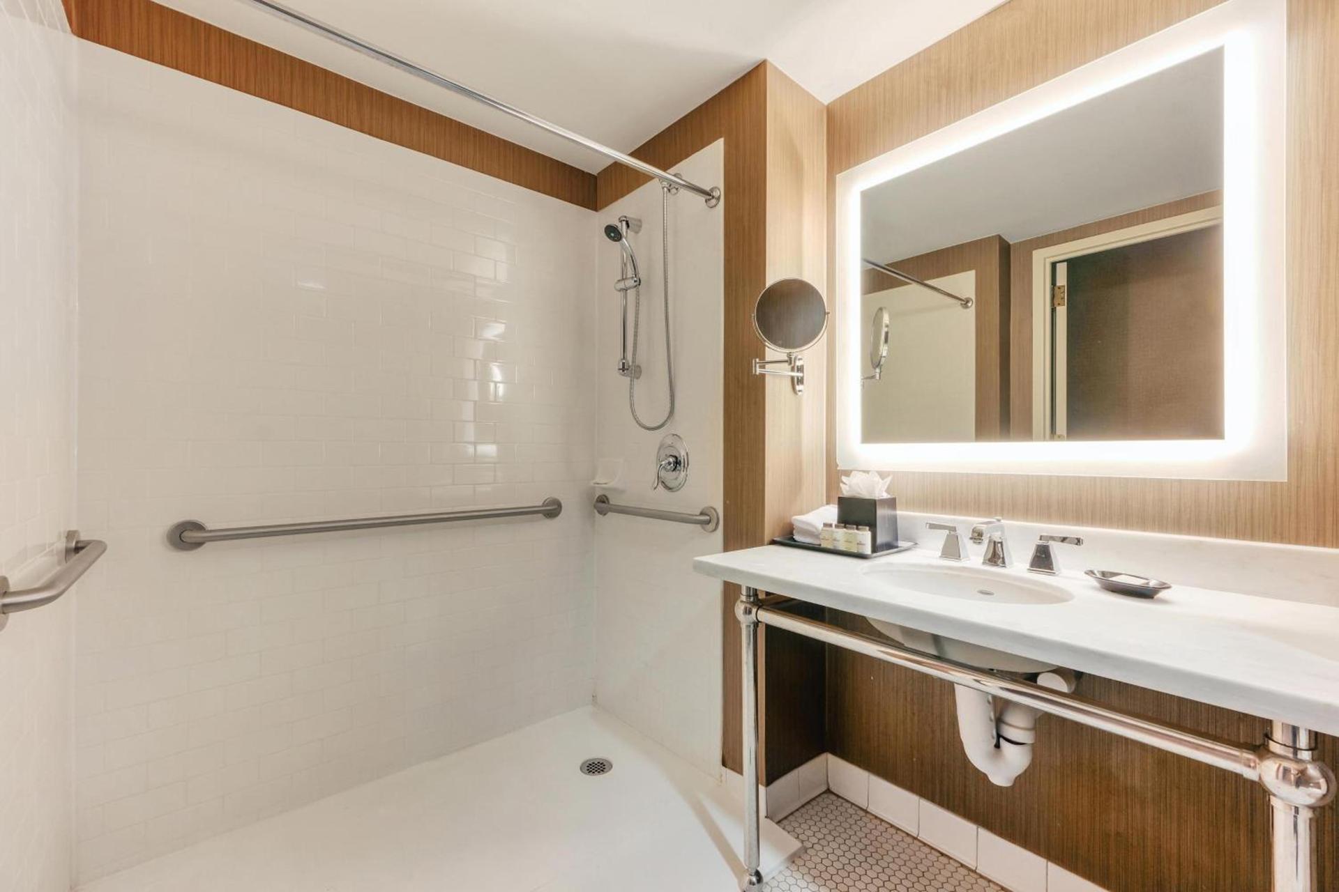 Sheraton Tarrytown Hotel photo 20