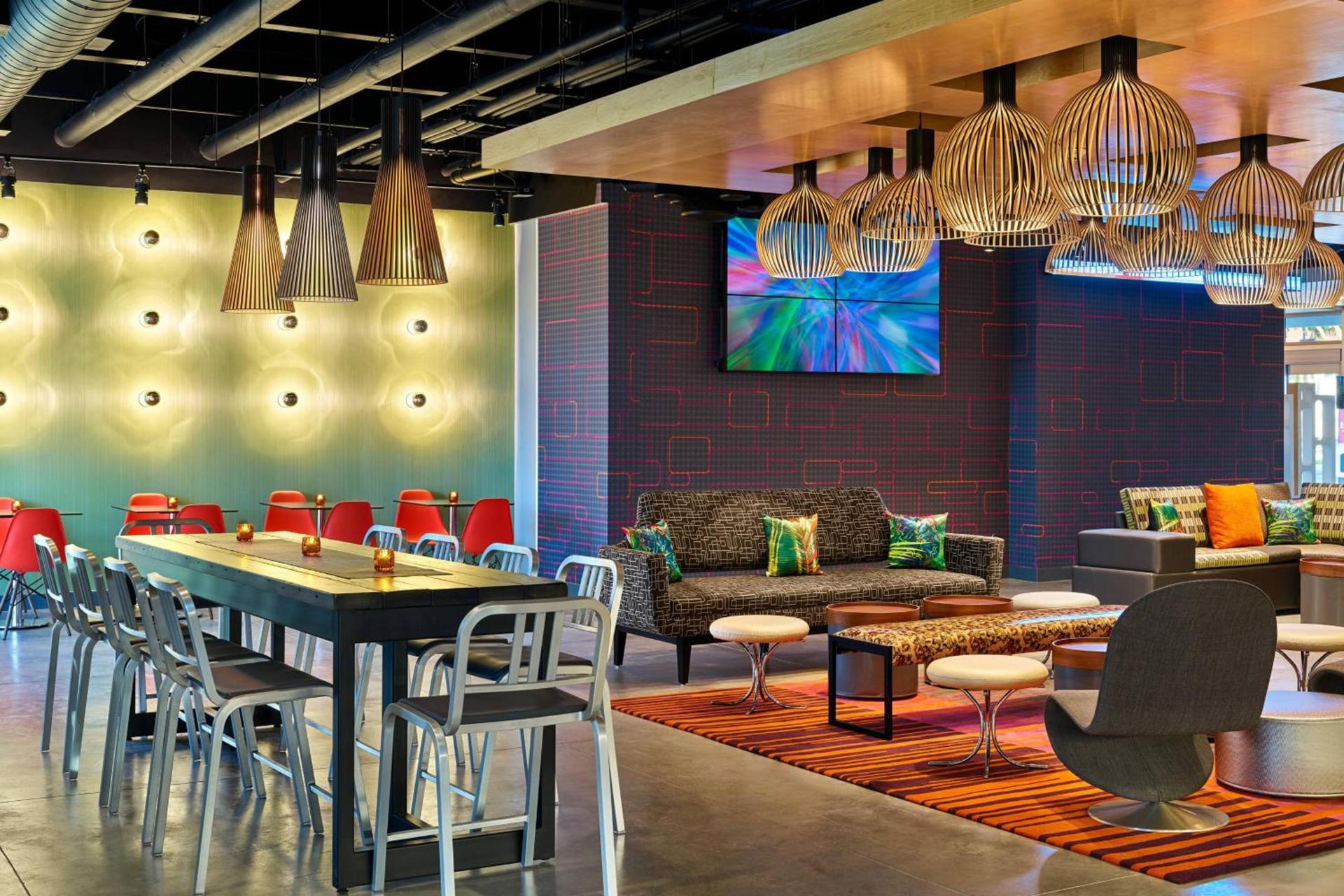 Aloft by Marriott Miami Airport photo 7
