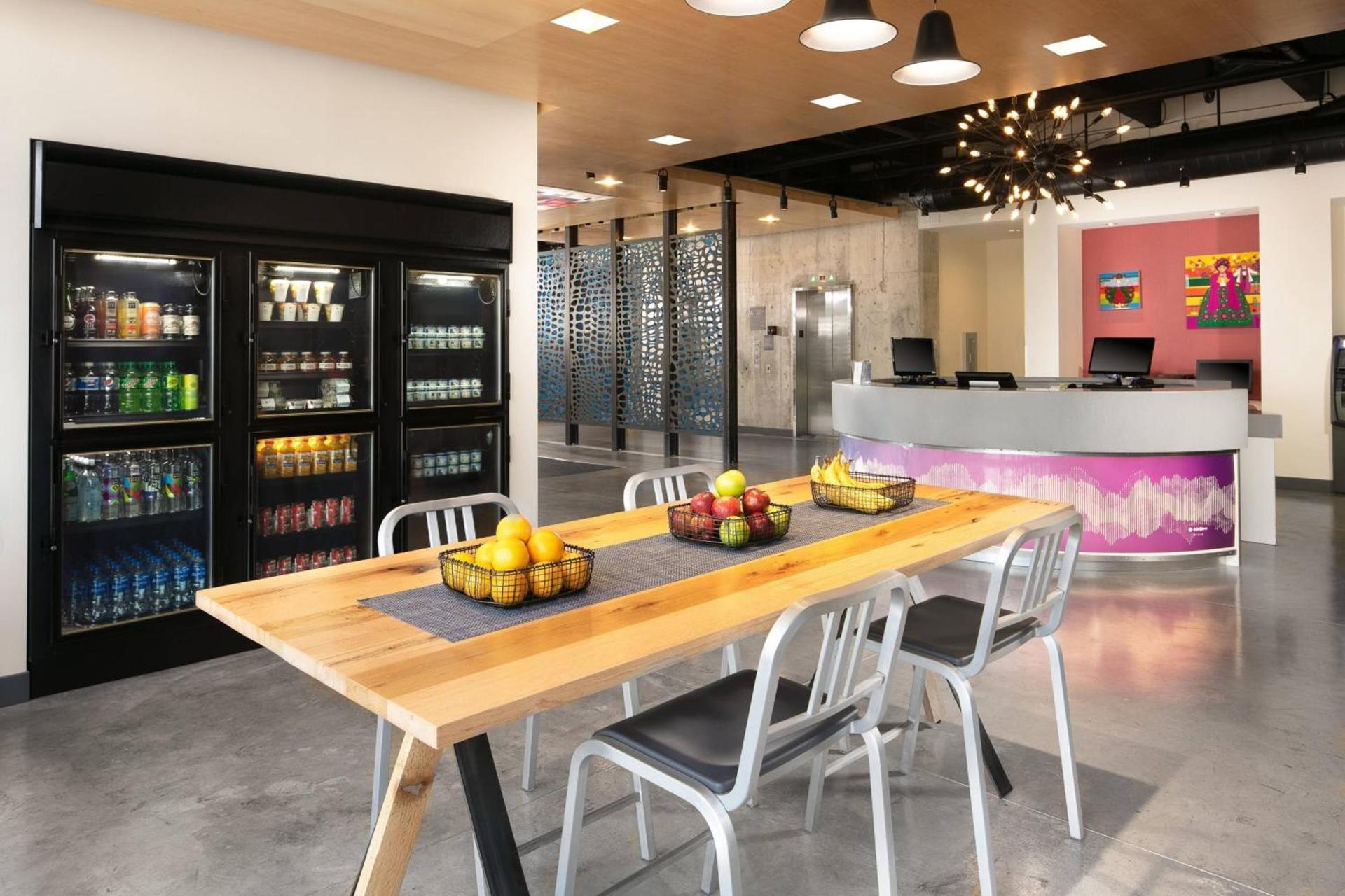 Aloft by Marriott Miami Airport photo 19