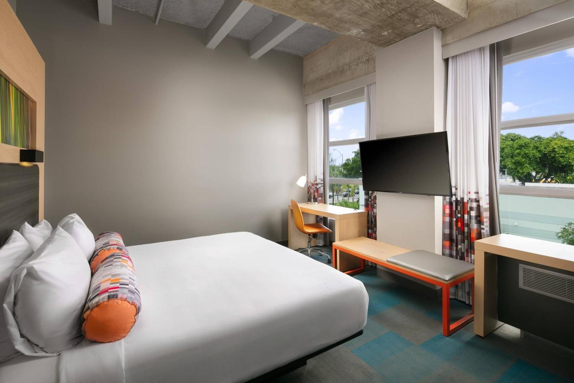 Aloft by Marriott Miami Airport photo 12