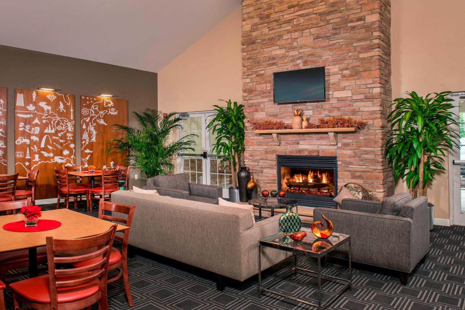TownePlace Suites by Marriott Clinton at Joint Base Andrews photo 18