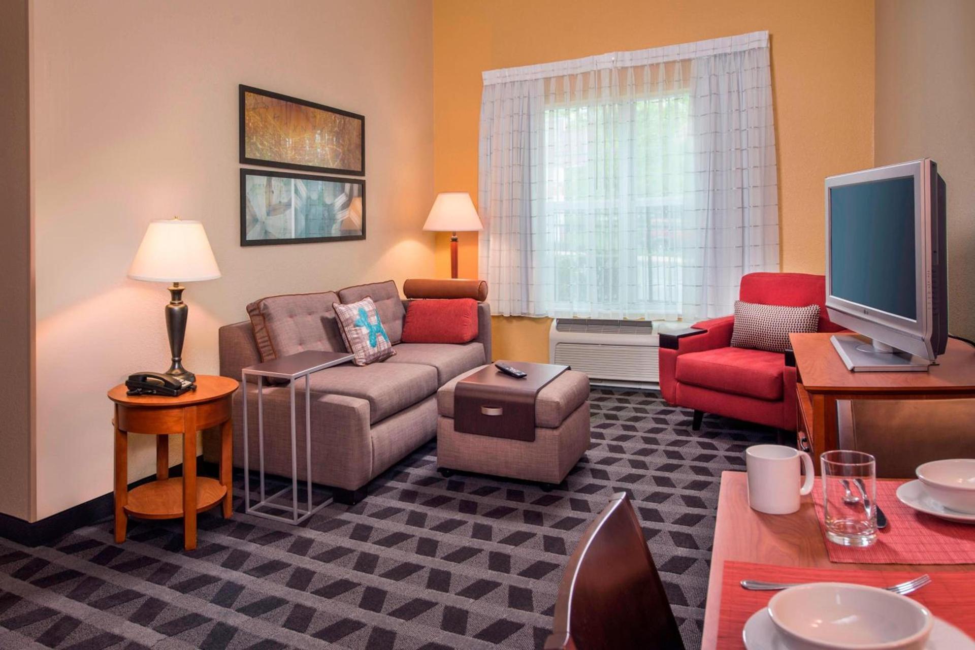 TownePlace Suites by Marriott Clinton at Joint Base Andrews photo 15
