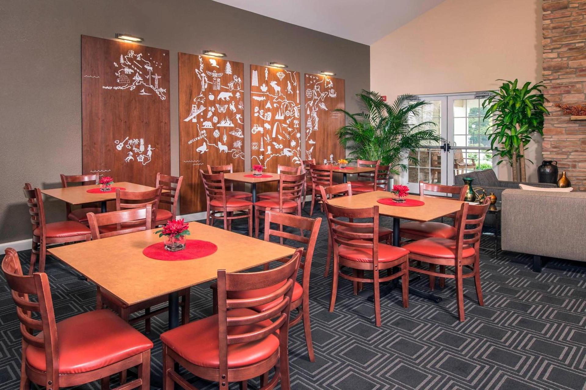 TownePlace Suites by Marriott Clinton at Joint Base Andrews photo 9