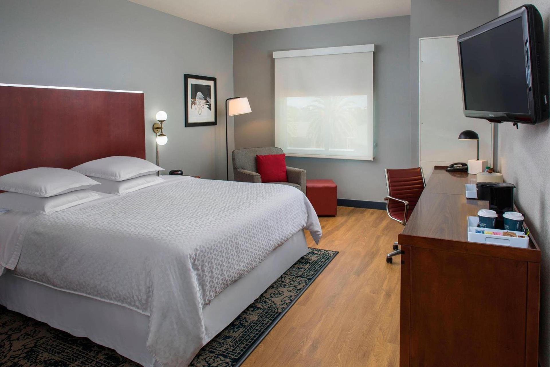 Four Points by Sheraton Houston Hobby Airport photo 6