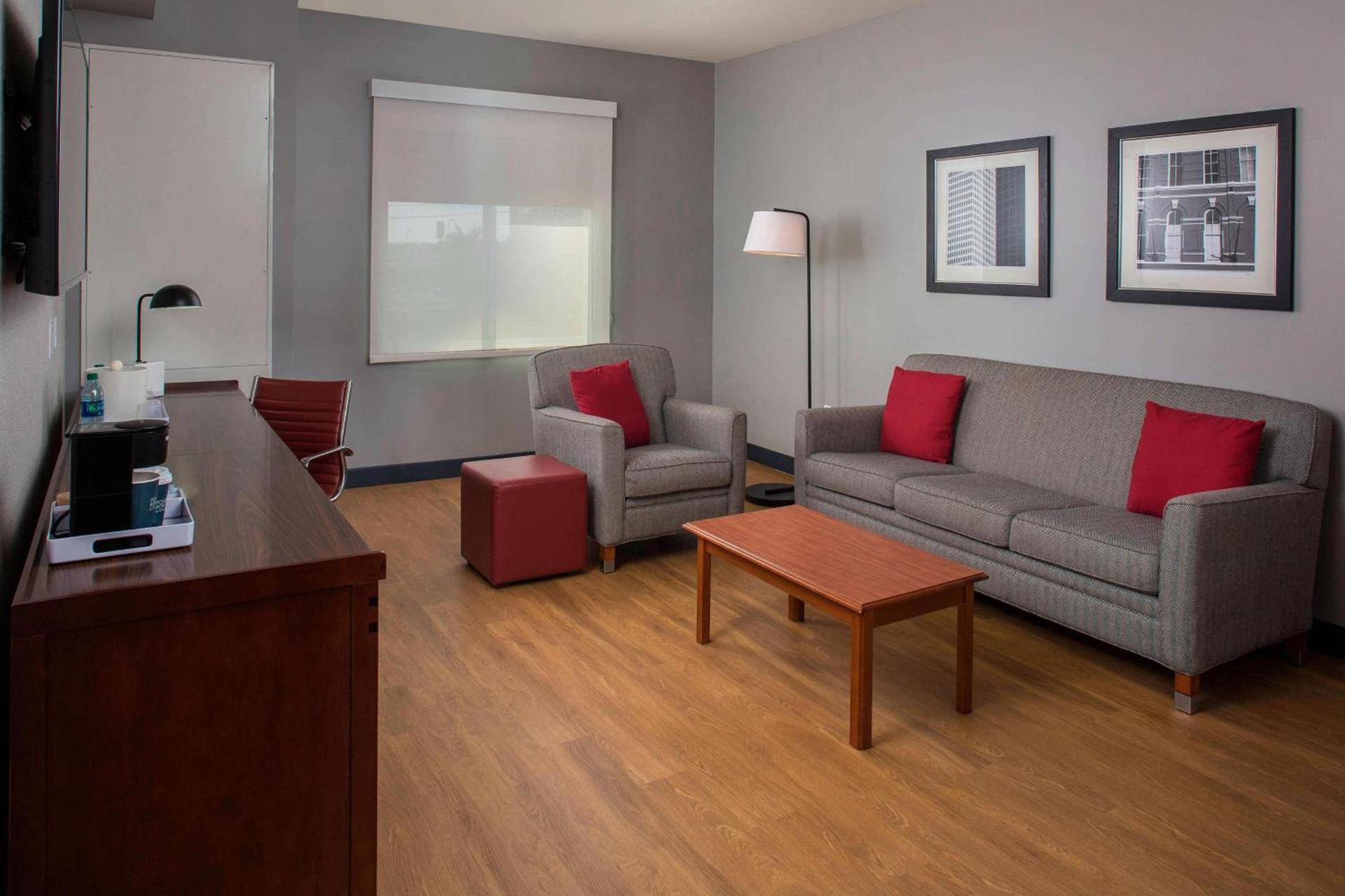 Four Points by Sheraton Houston Hobby Airport photo 10