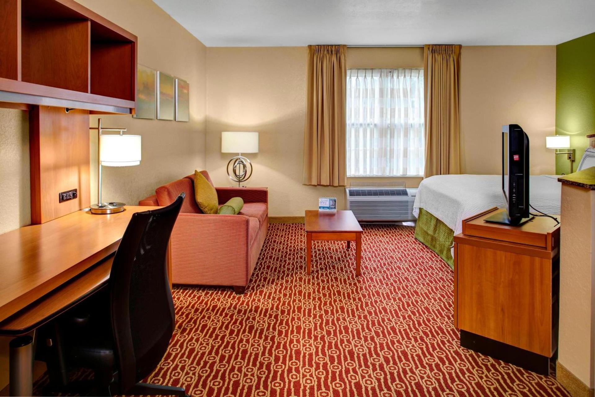 TownePlace Suites by Marriott Findlay photo 15