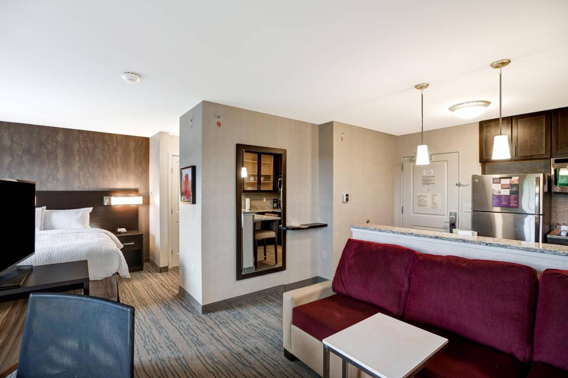 Residence Inn by Marriott Hamilton photo 7