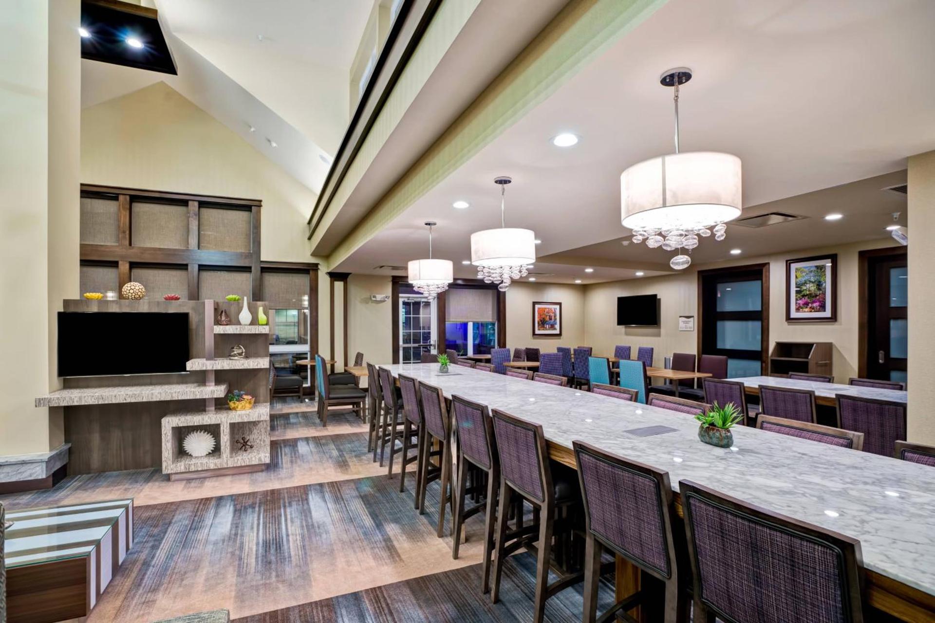 Residence Inn by Marriott Hamilton photo 20