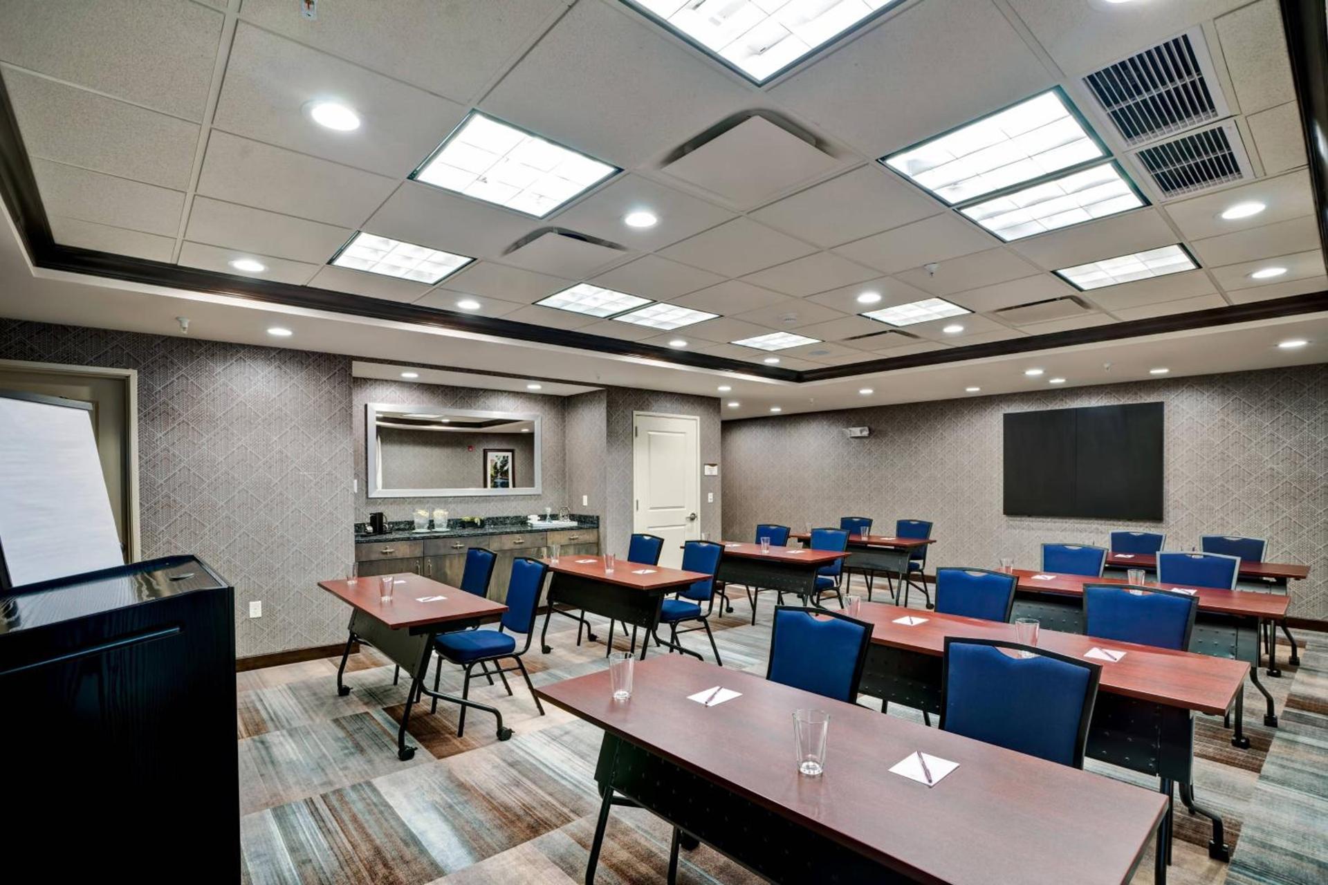 Residence Inn by Marriott Hamilton photo 27