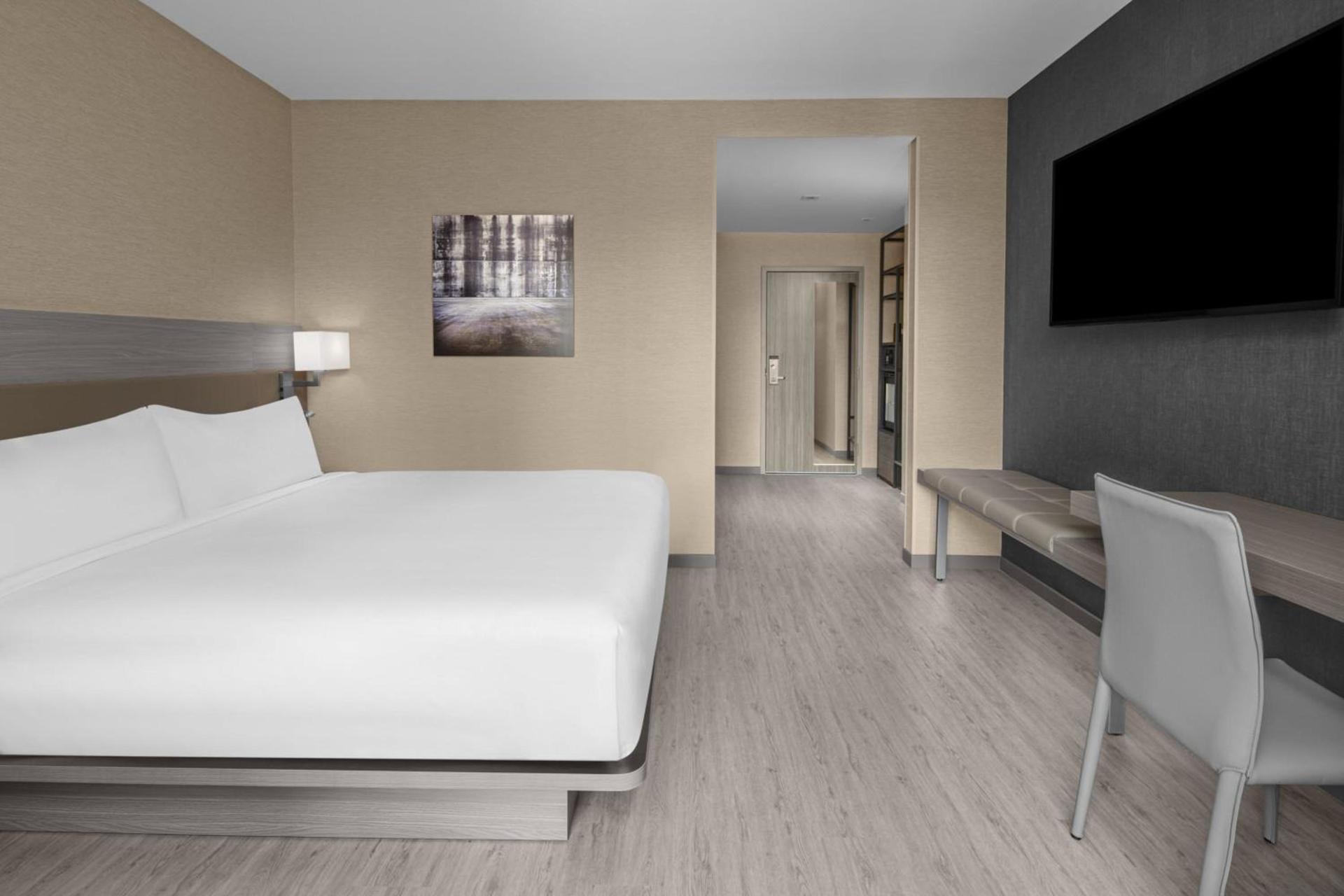 AC Hotel by Marriott St Louis Central West End photo 9