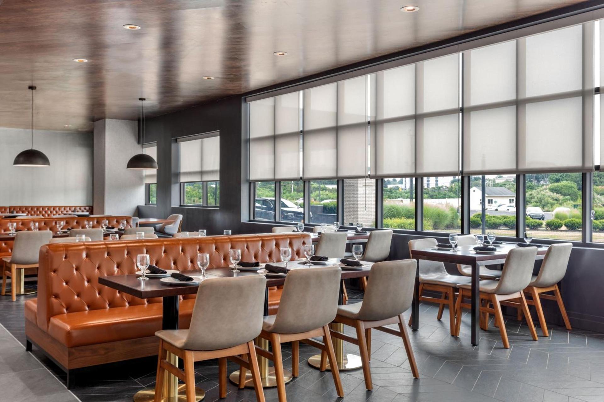 Delta Hotels by Marriott Allentown Lehigh Valley photo 27