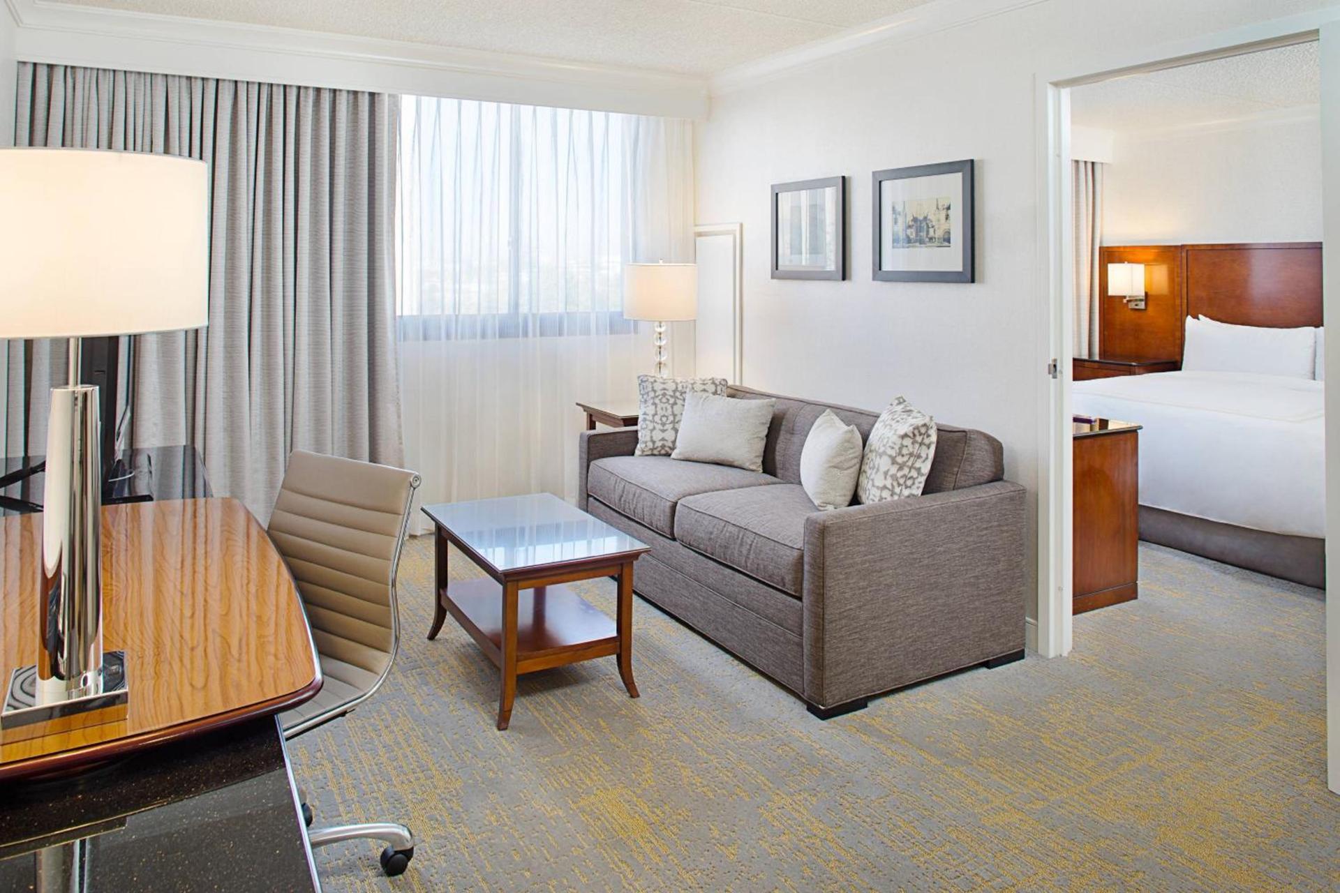 Los Angeles Marriott Burbank Airport photo 19