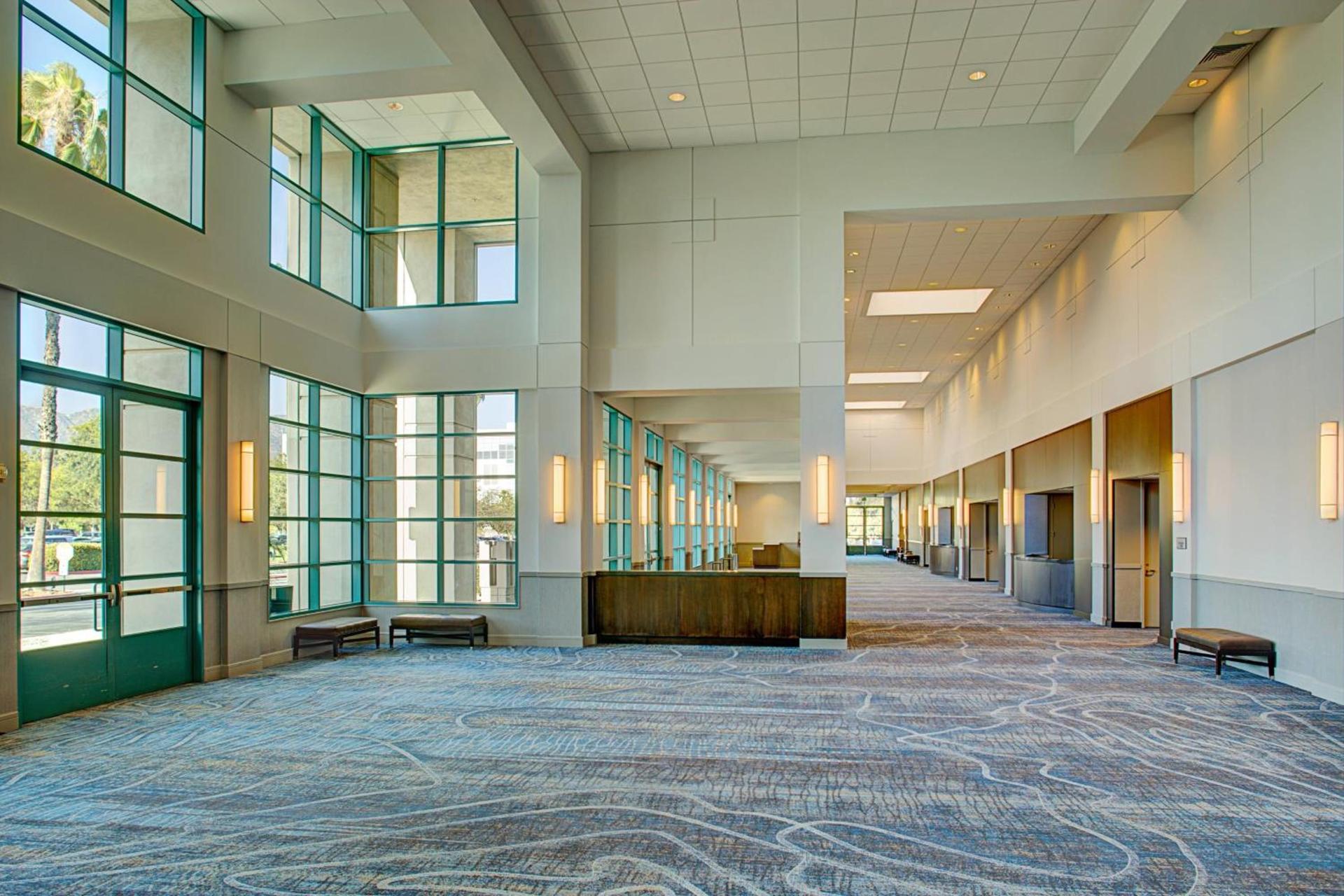 Los Angeles Marriott Burbank Airport photo 36