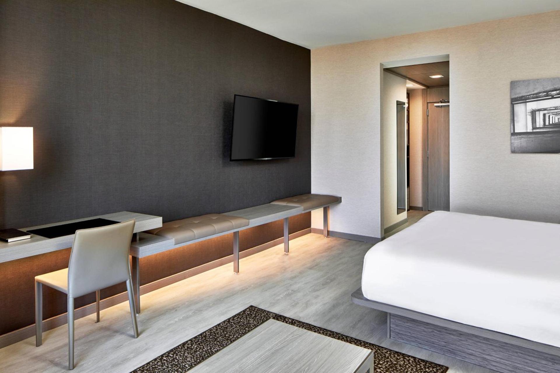 AC Hotel by Marriott Tuscaloosa Downtown photo 16