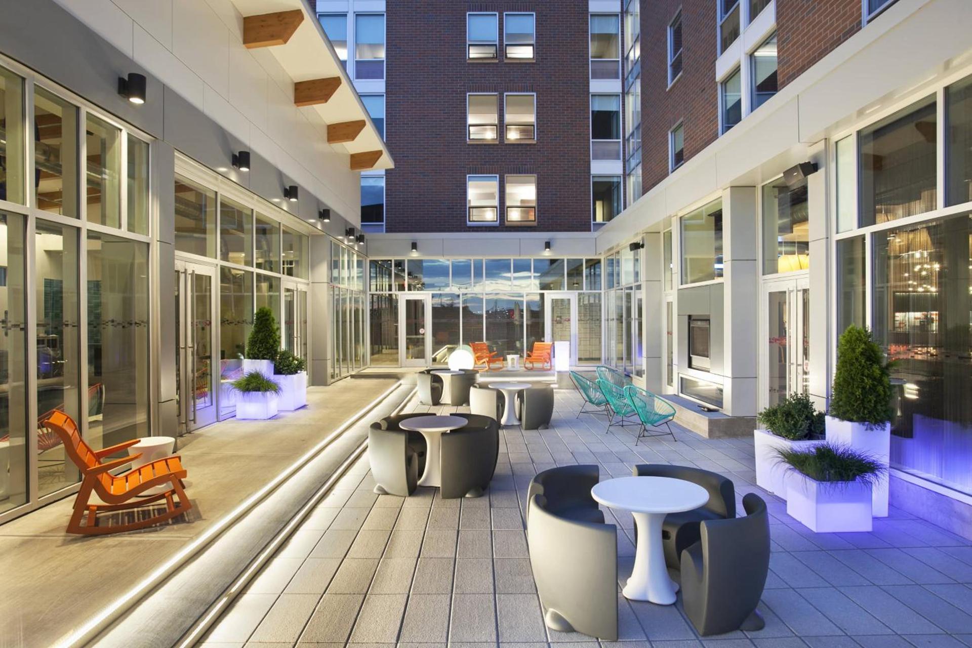 Aloft by Marriott Syracuse Inner Harbor photo 5