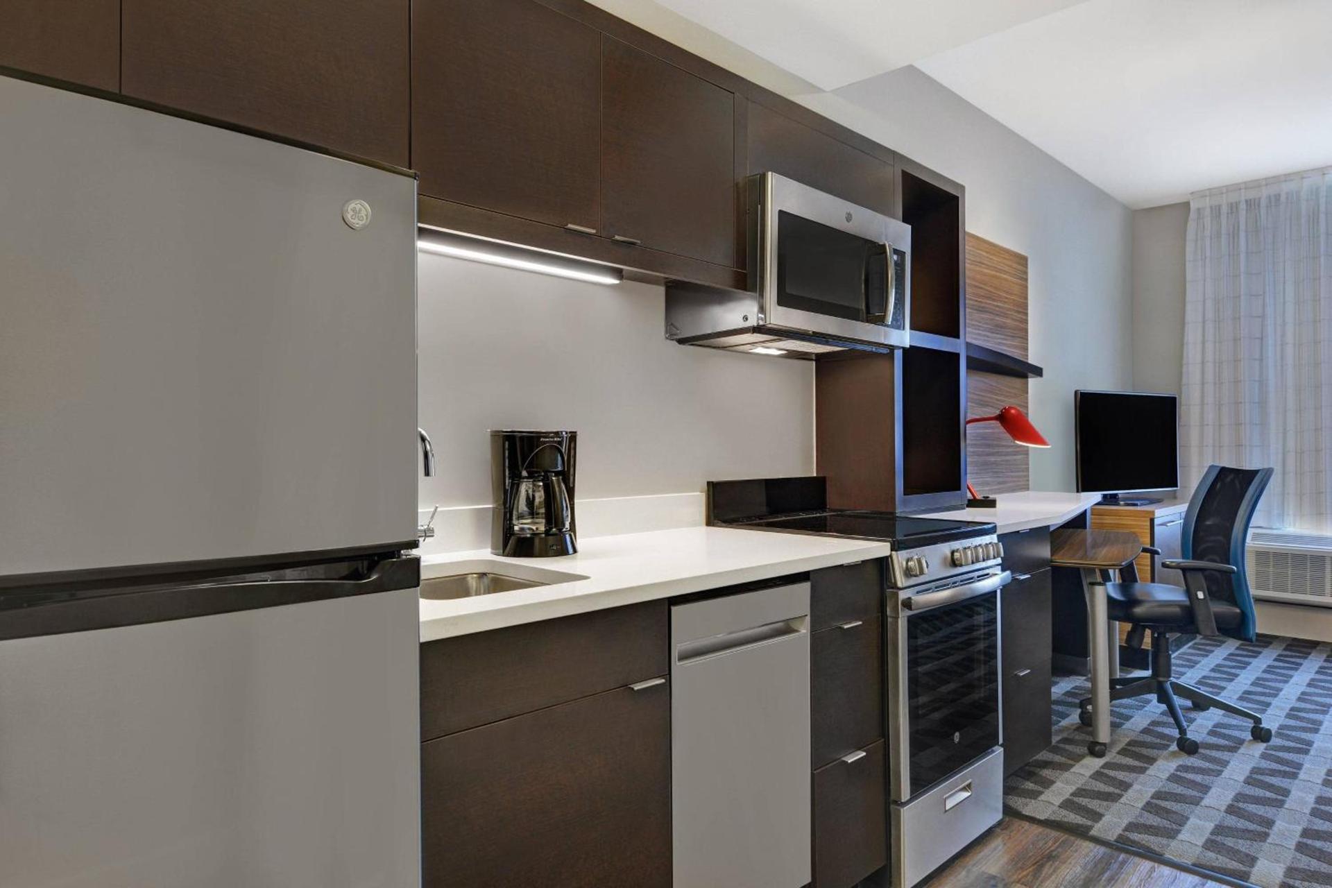TownePlace Suites by Marriott Sarasota/Bradenton West photo 9