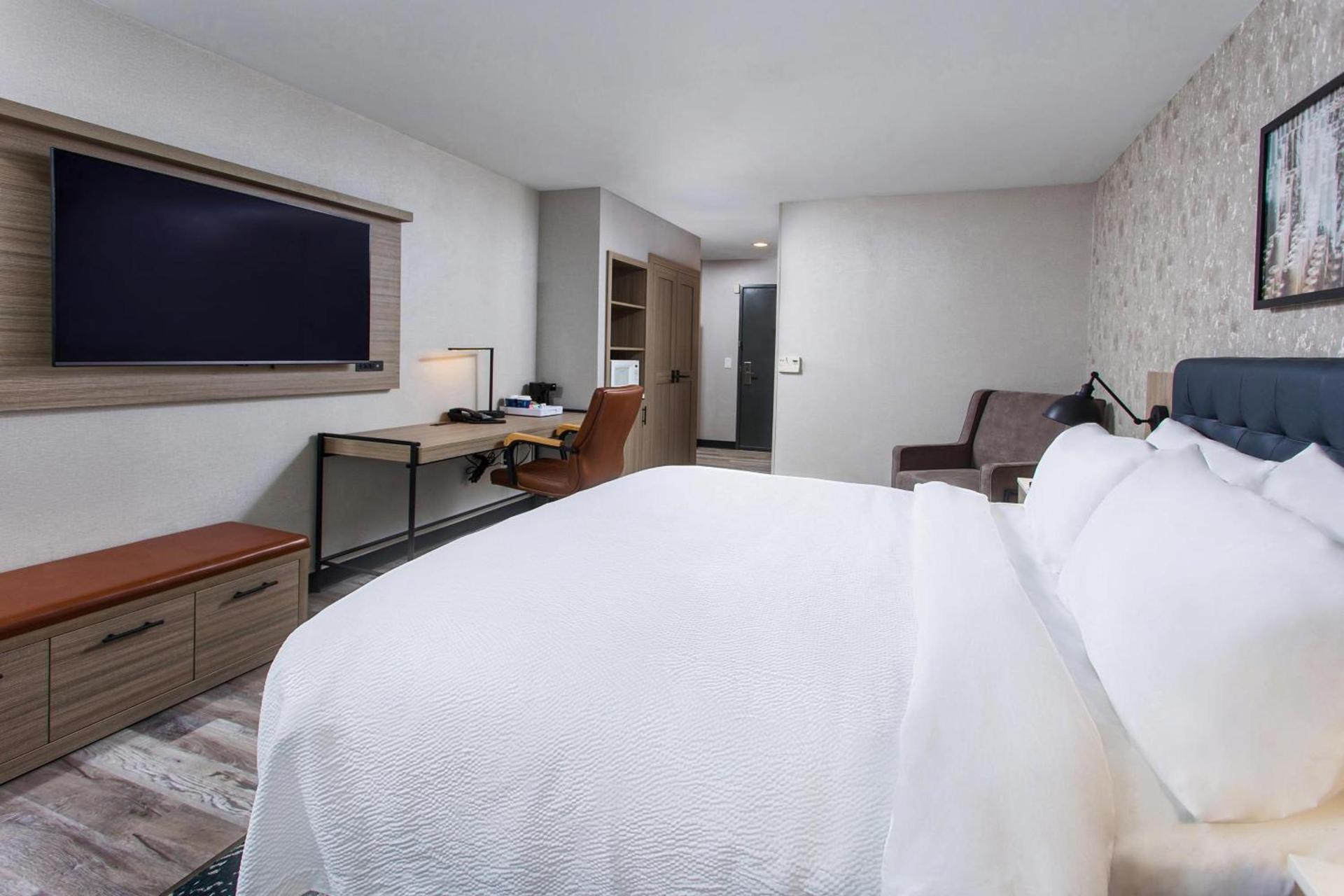 Four Points by Sheraton Appleton photo 13
