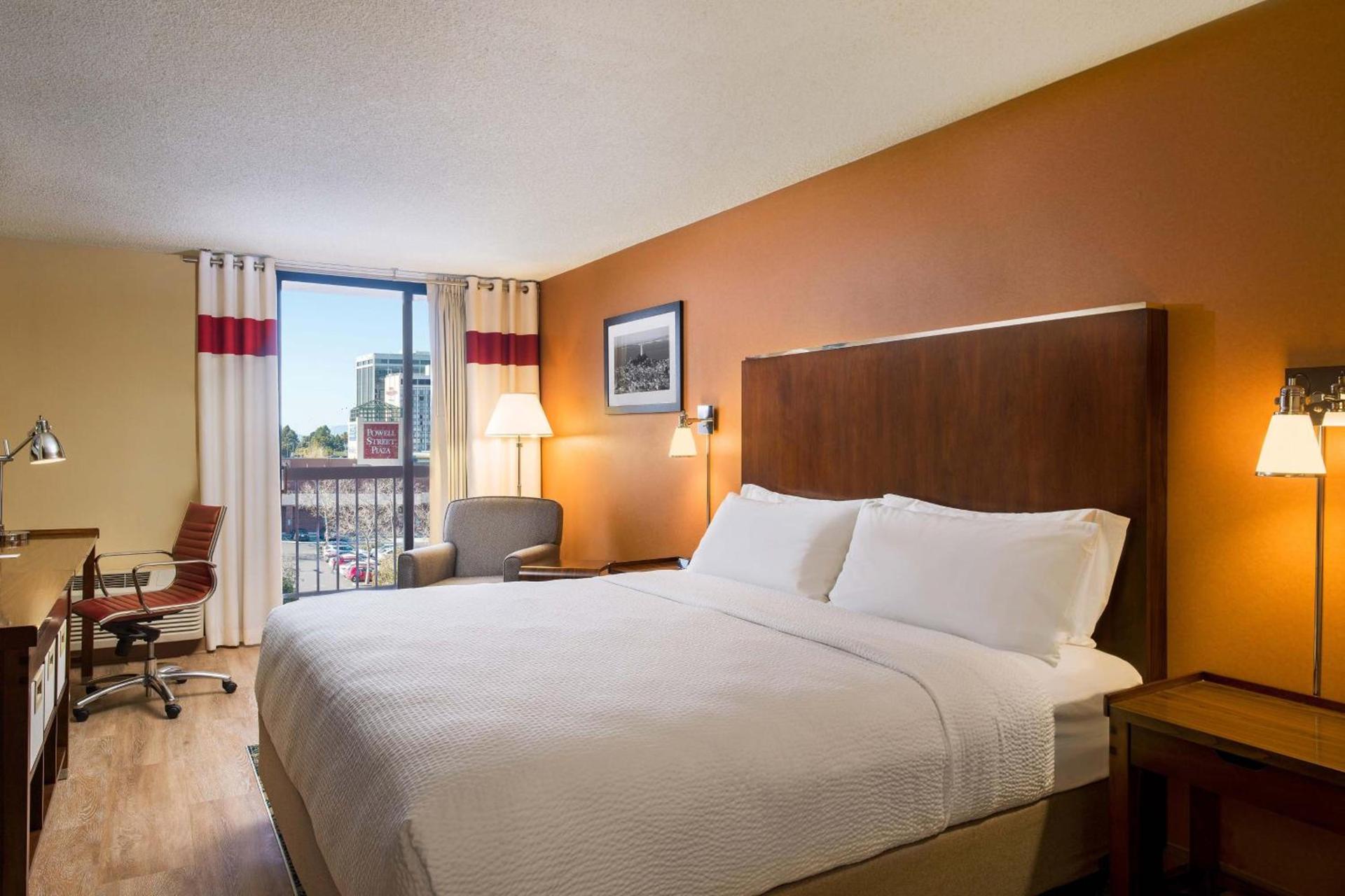 Four Points by Sheraton - San Francisco Bay Bridge photo 6
