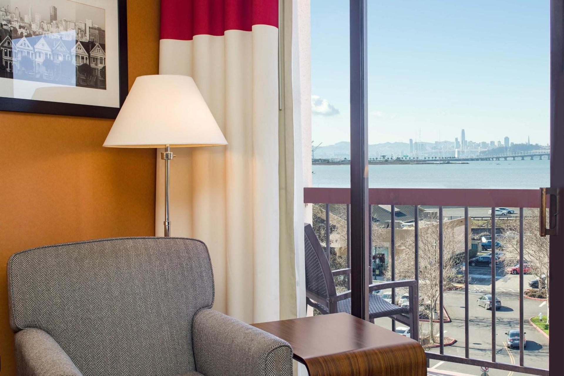 Four Points by Sheraton - San Francisco Bay Bridge photo 9